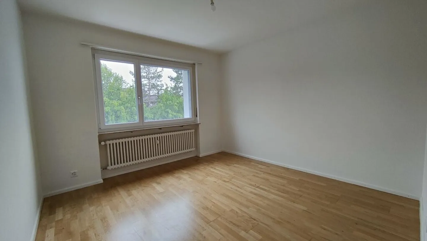 Wohnen im beliebten Oberwil - Foto 3 von 8
