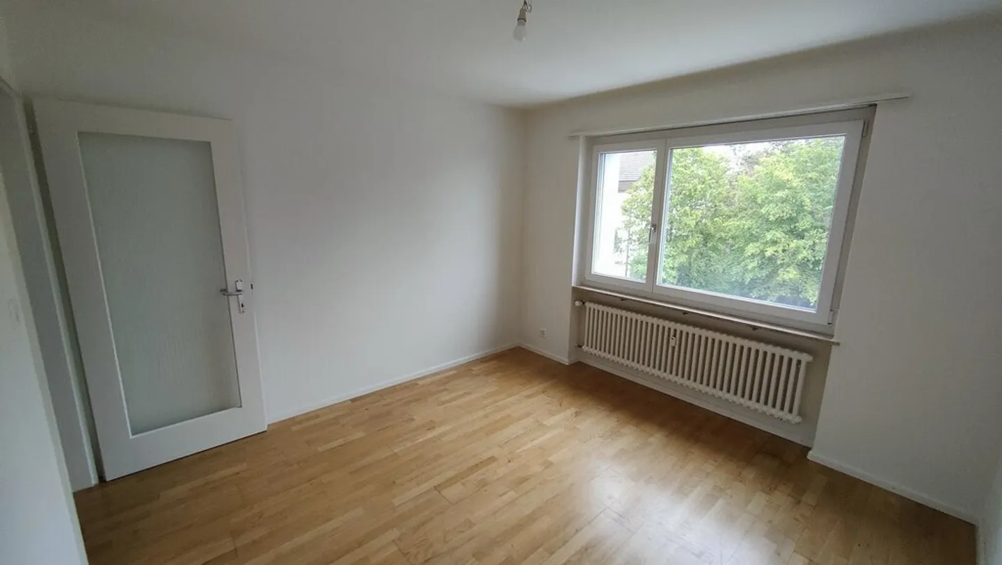 Wohnen im beliebten Oberwil - Foto 4 von 8