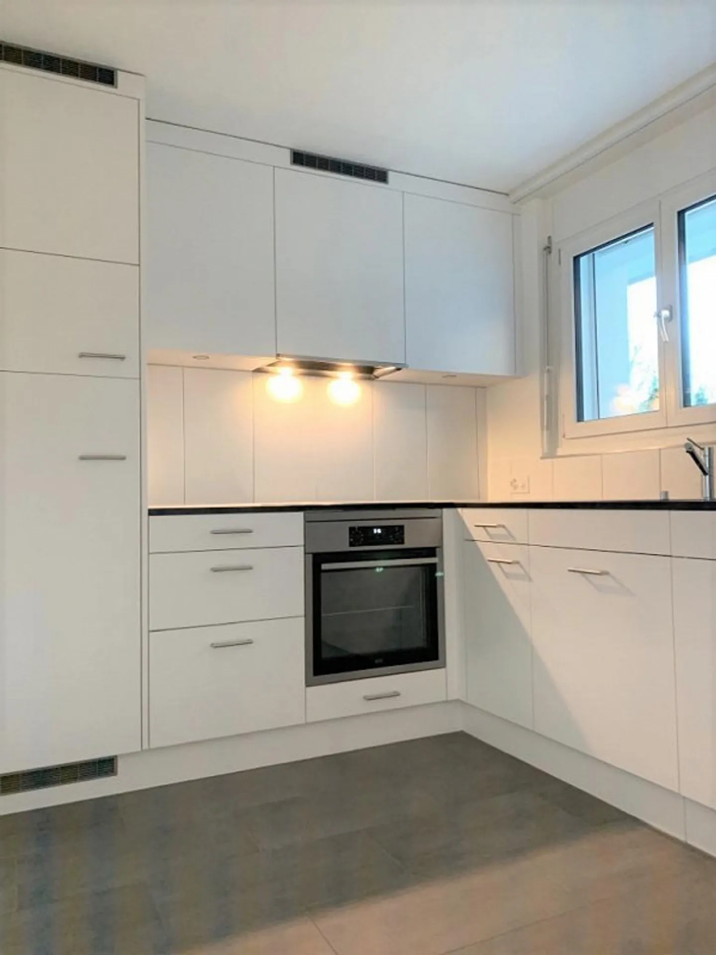 3.5 Zimmerwohnung in Kloten - Foto 2 von 8