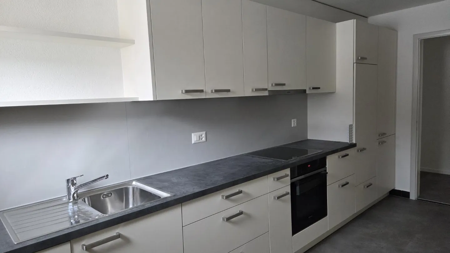 3-room apartment - Photo 1 of 10