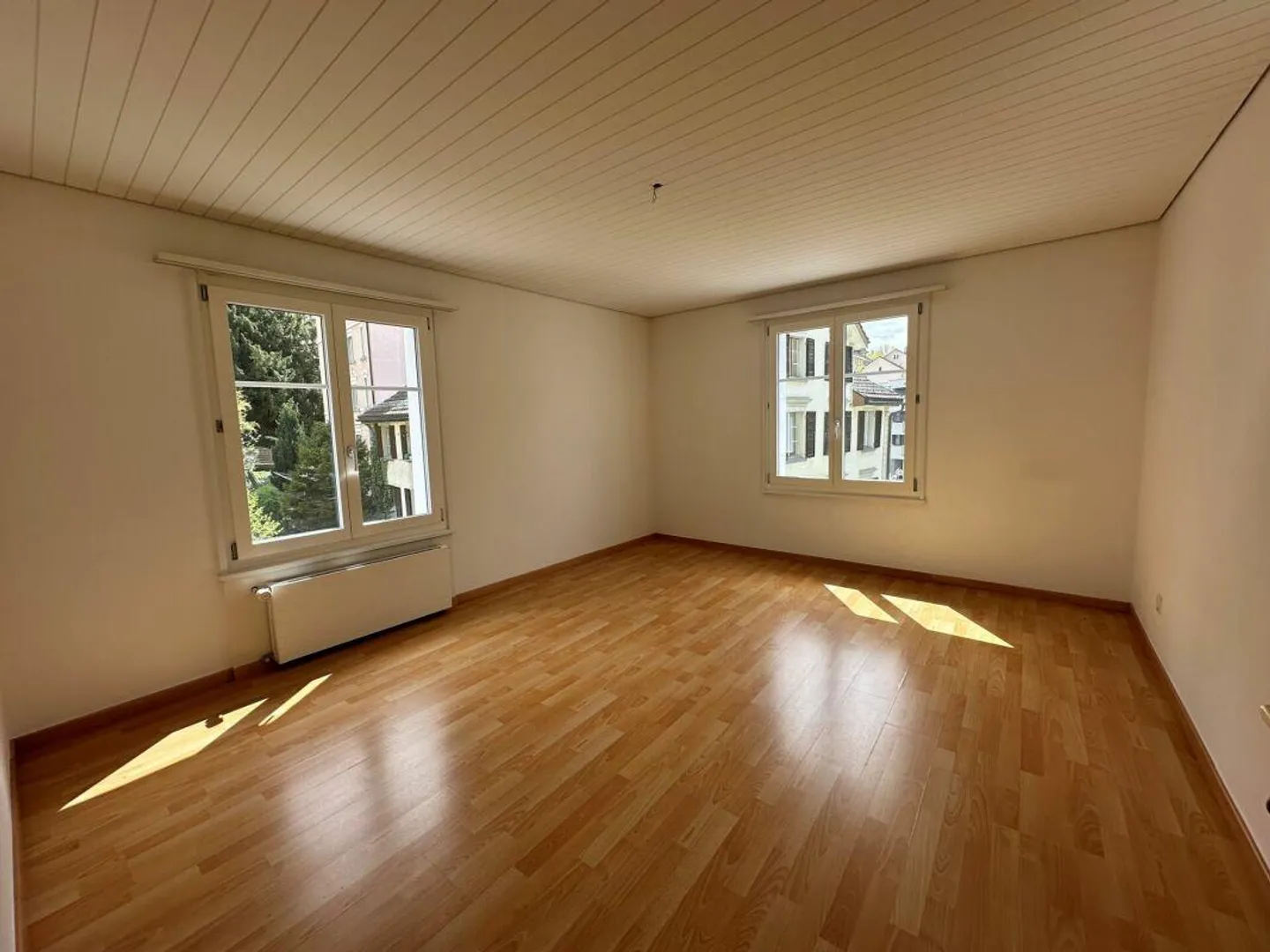 4.5 Room Old Building Apartment - Photo 3 of 10