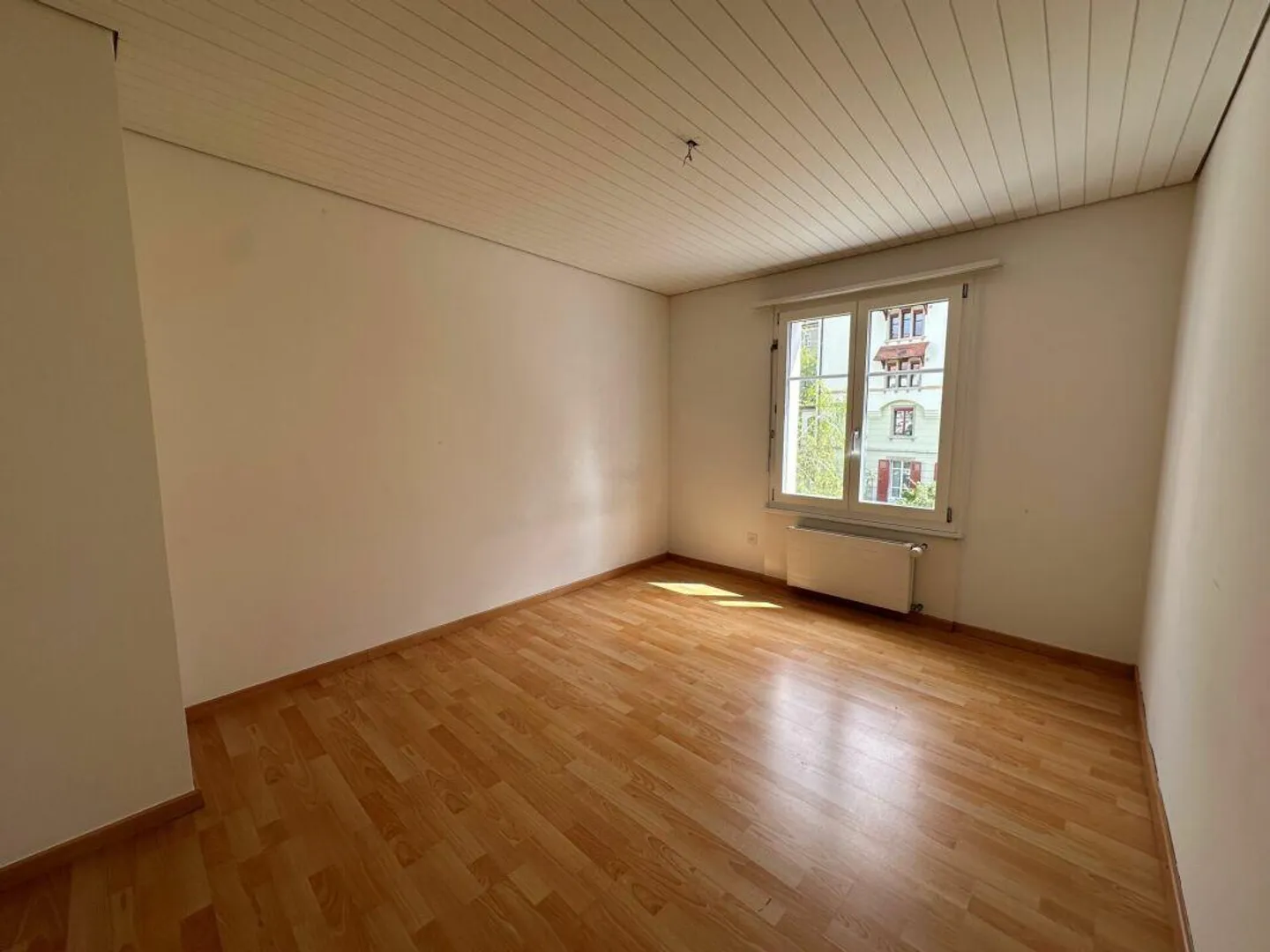 4.5 Room Old Building Apartment - Photo 4 of 10