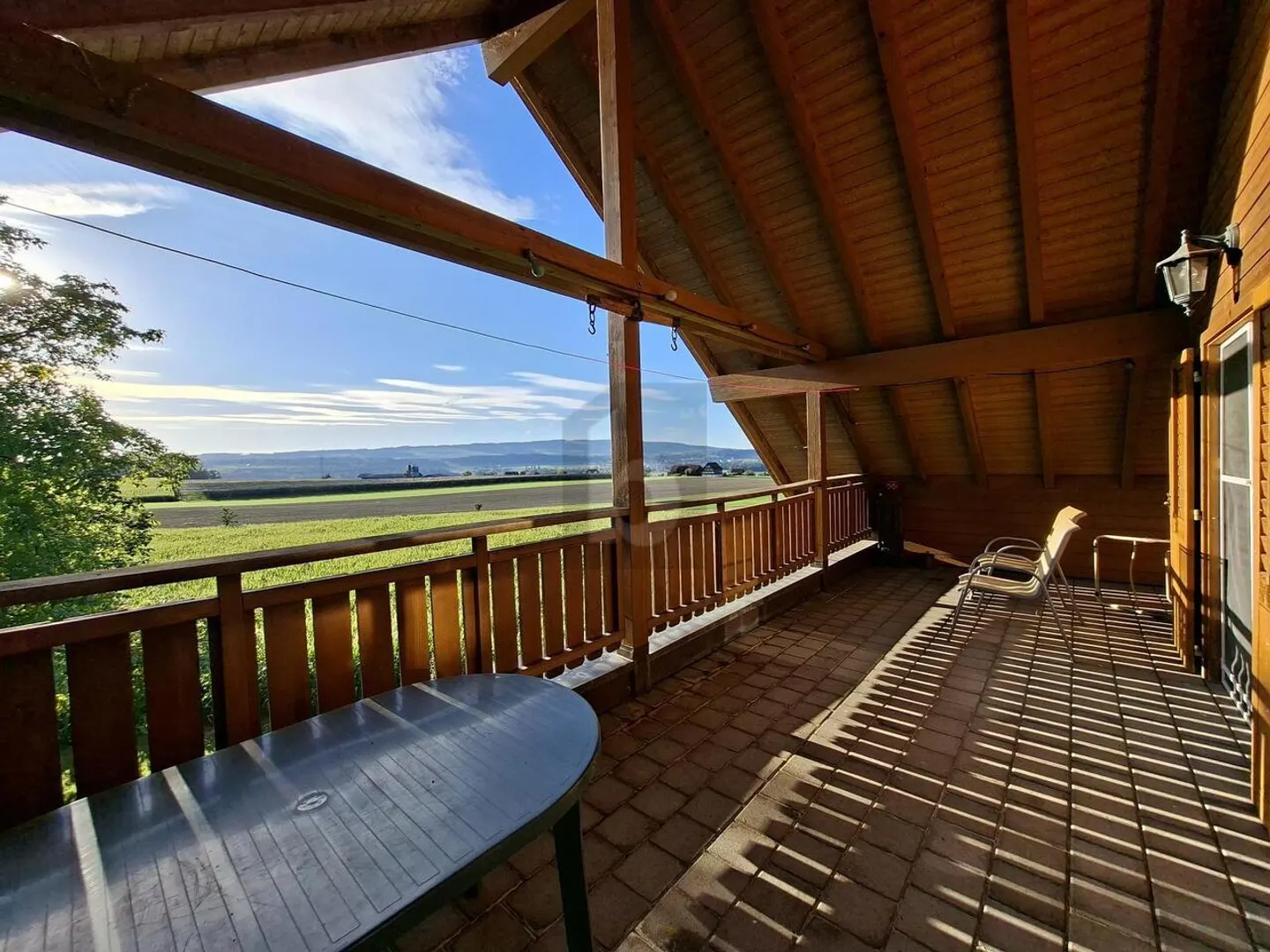 Geräumige Maisonette mit Terrasse - Foto 2 von 6
