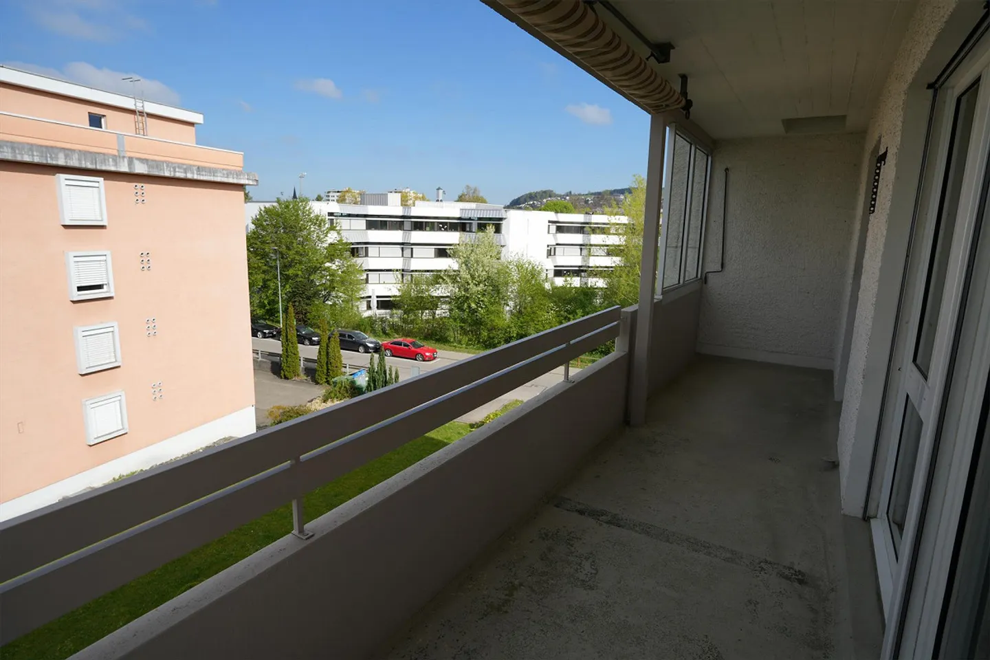 Appartamento ristrutturato e accogliente di 4½ locali nel quartiere Lindenhof... - Foto 5 di 18