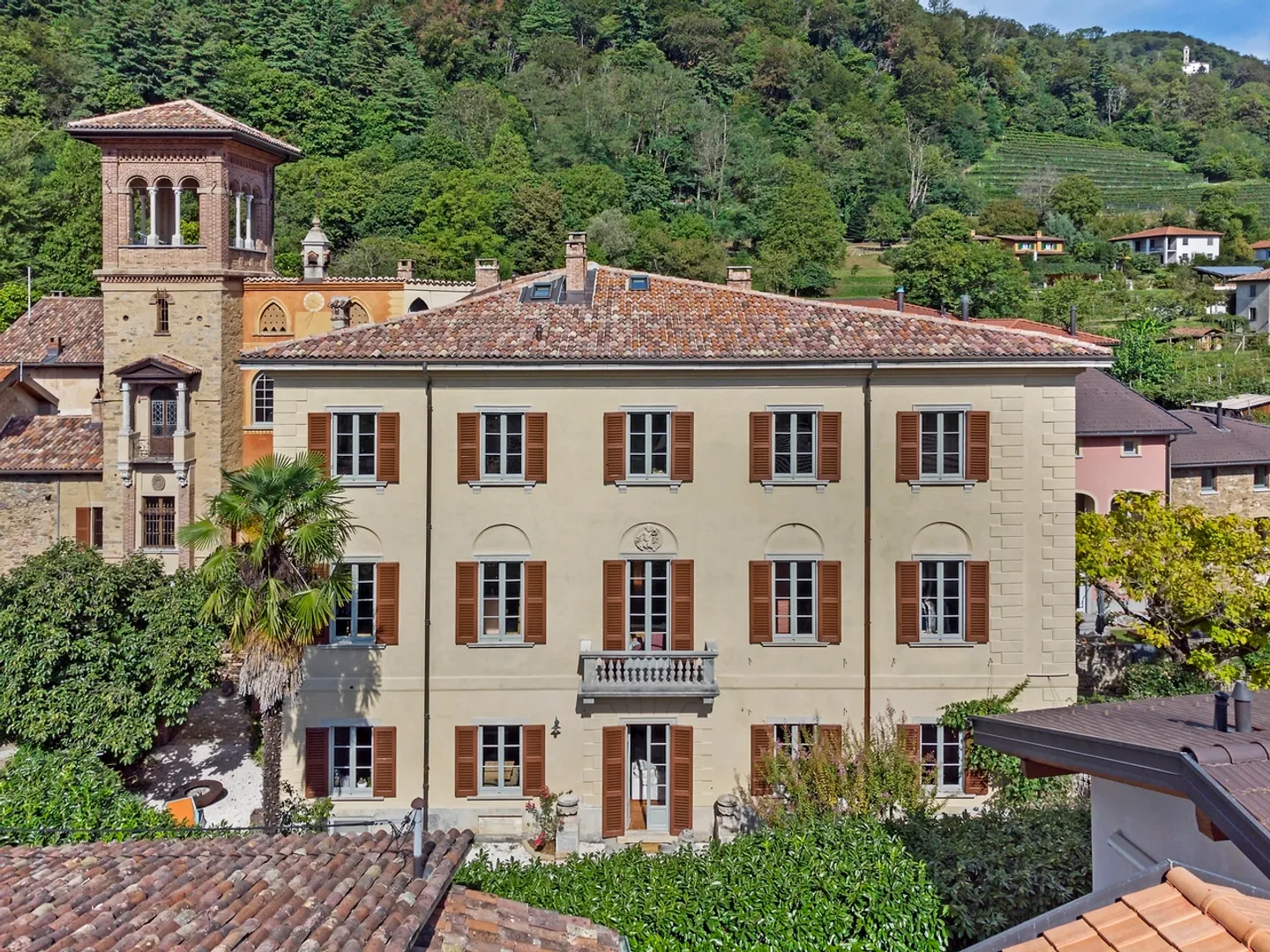Guidini Castle - Magnificent Historical Property in Collina d'Oro - Photo 3 of 16