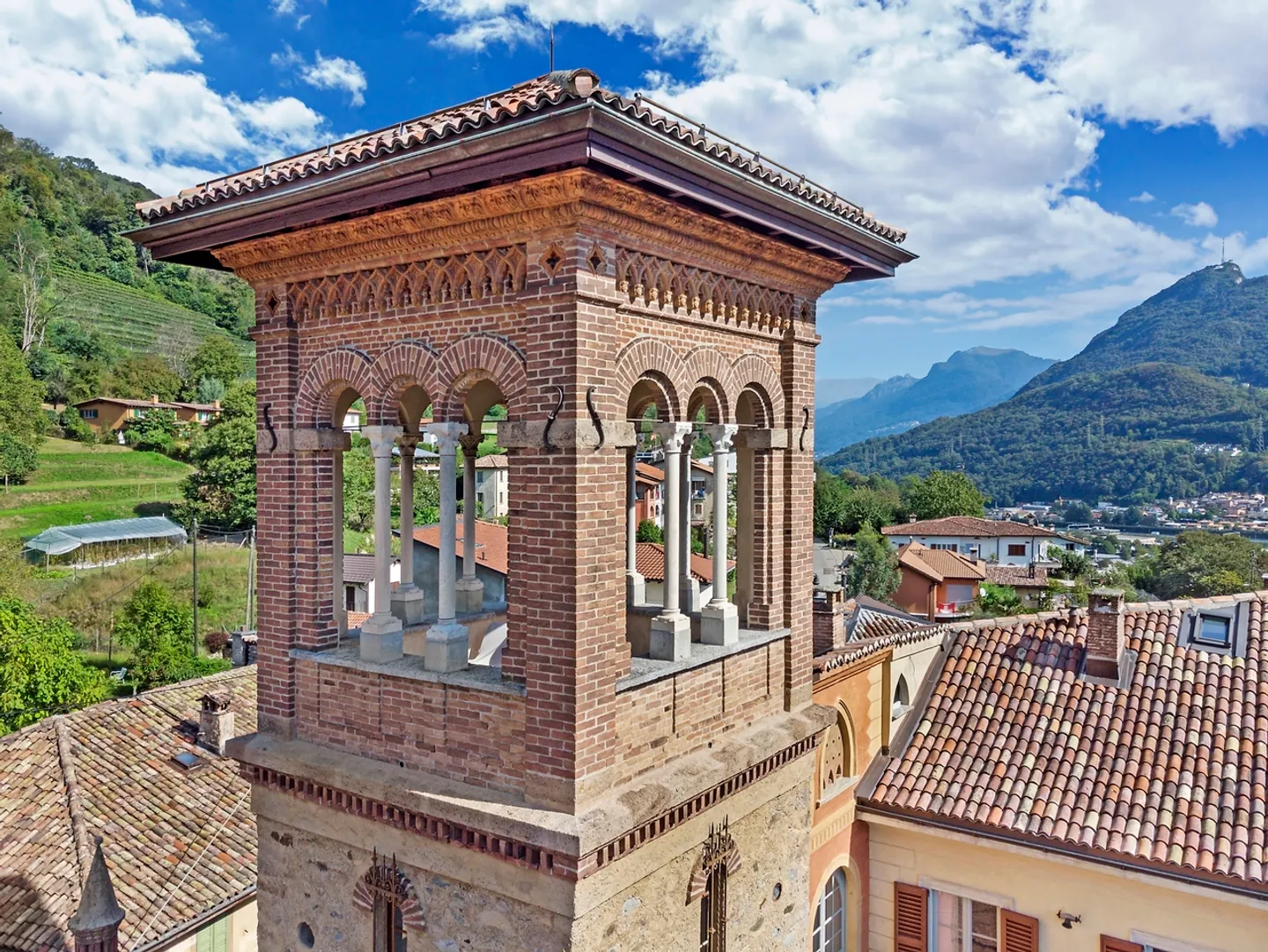 Guidini Castle - Magnificent Historical Property in Collina d'Oro - Photo 5 of 16