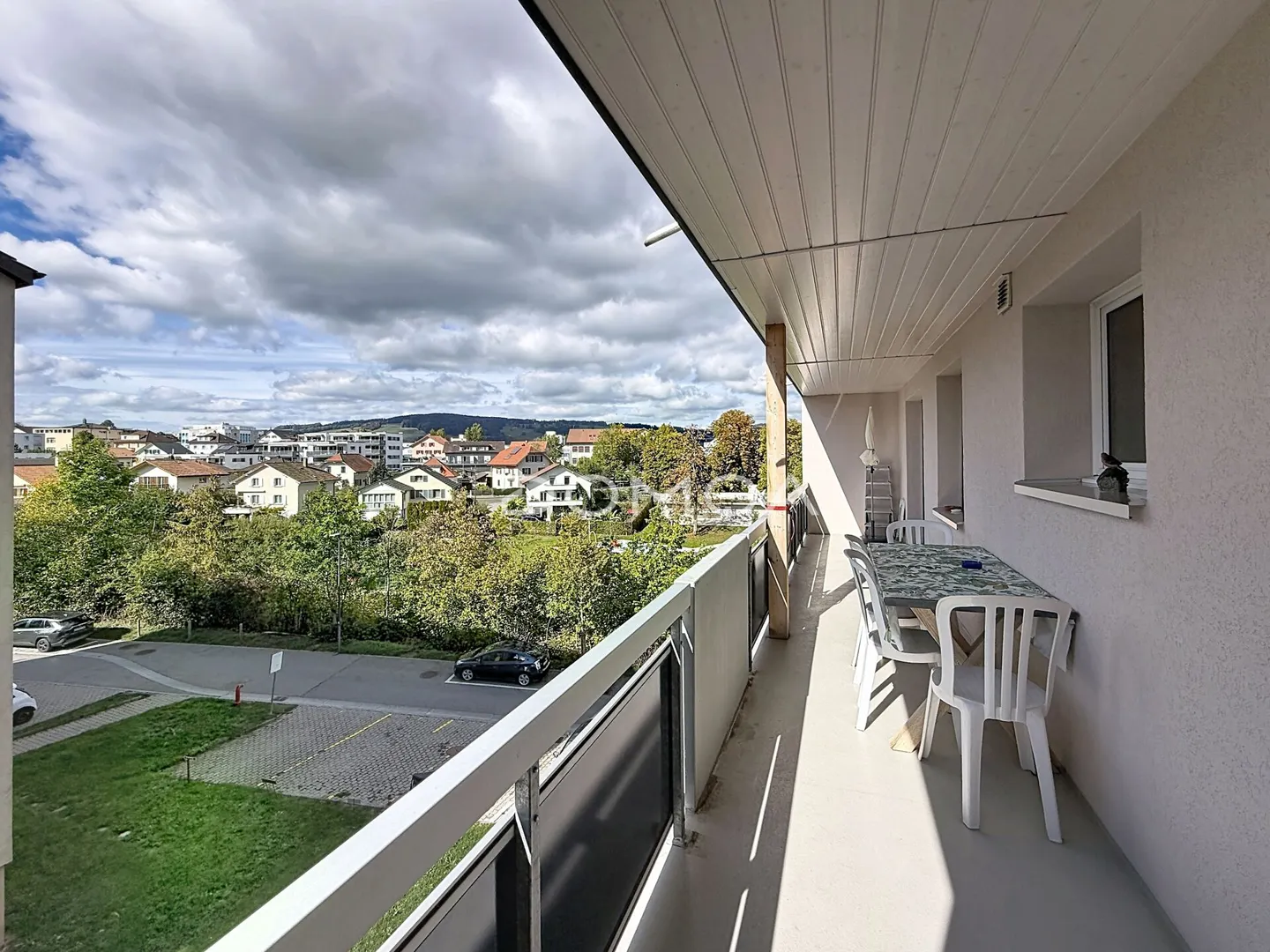 Beautiful 2.5-room apartment on the 3rd floor - Photo 4 of 10