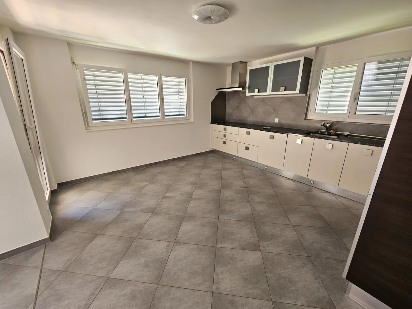 4,5-Zimmer-Wohnung - Foto 1 von 7