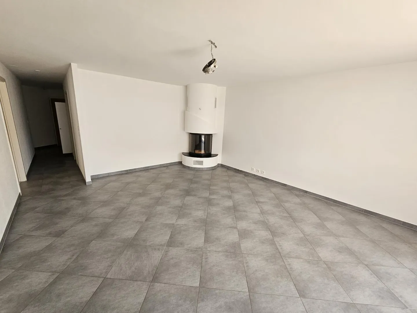 4,5-Zimmer-Wohnung - Foto 2 von 7