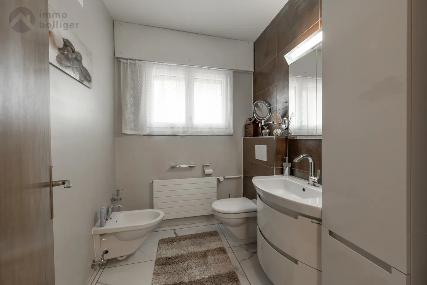 Opportunità 2-in-1: La tua casa multigenerazionale con 2 unità - Foto 10 di 16