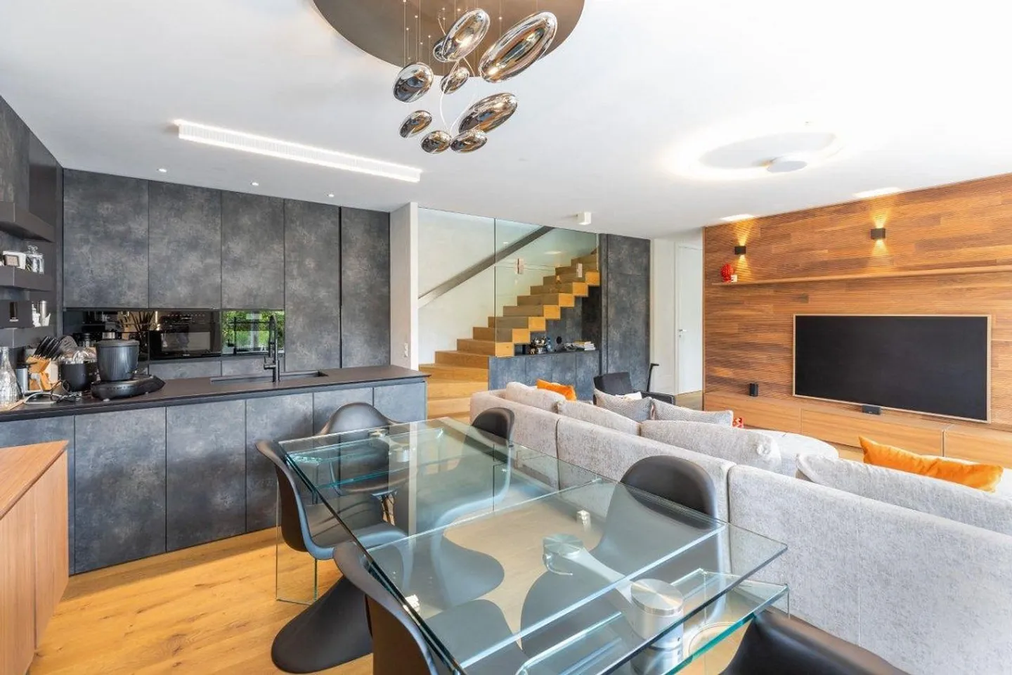 FOR SALE Manno Space, light and style: exclusive duplex of 5.5 rooms ... - Photo 5 of 13