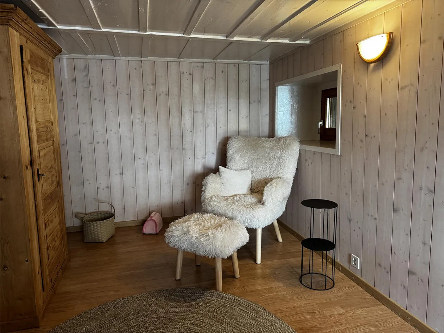 8 Room Single Family House - Photo 5 of 29