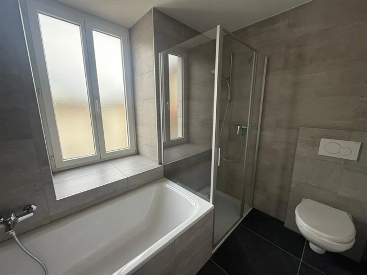 Charmante Wohnung mit Balkon - Foto 6 von 7