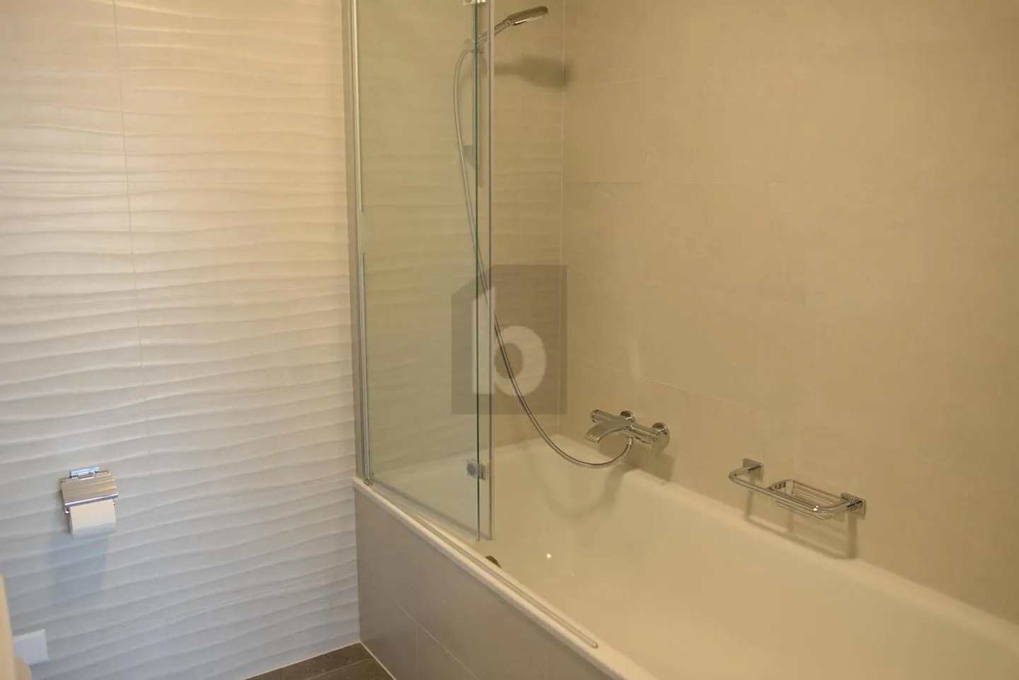 Appartement moderne 3.5 pièces - Photo 4 sur 6