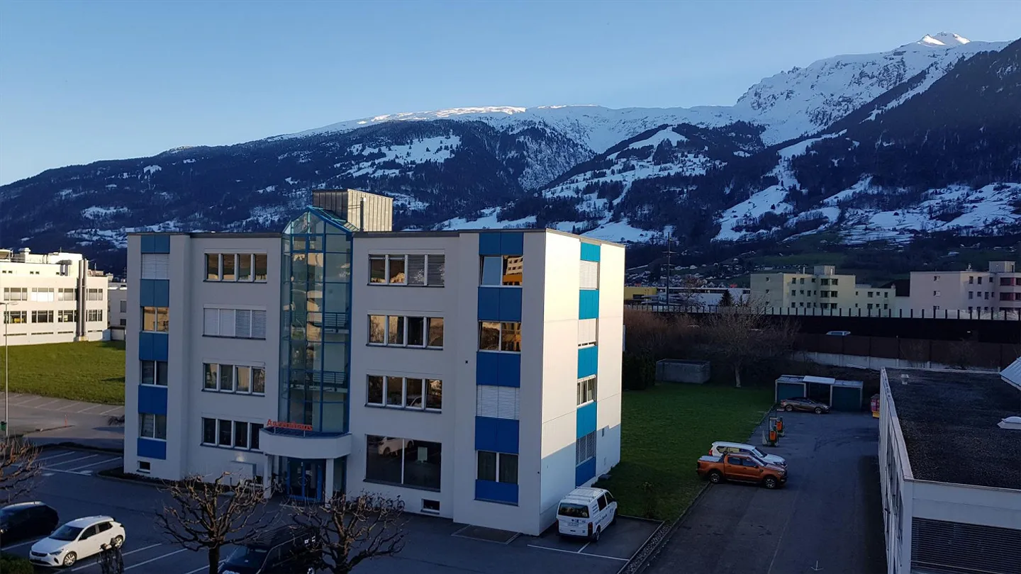 bright 3.5 room apartment centrally located - Photo 6 of 10