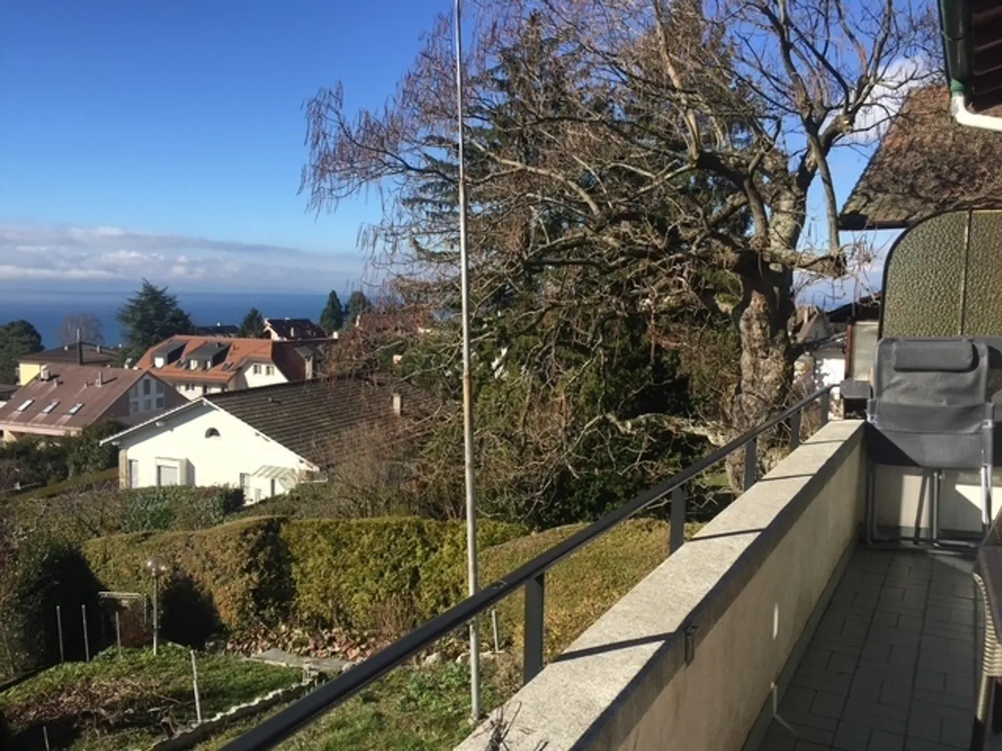 Villa à louer, avec appartement indépendant au sous-sol - Photo 10 sur 13