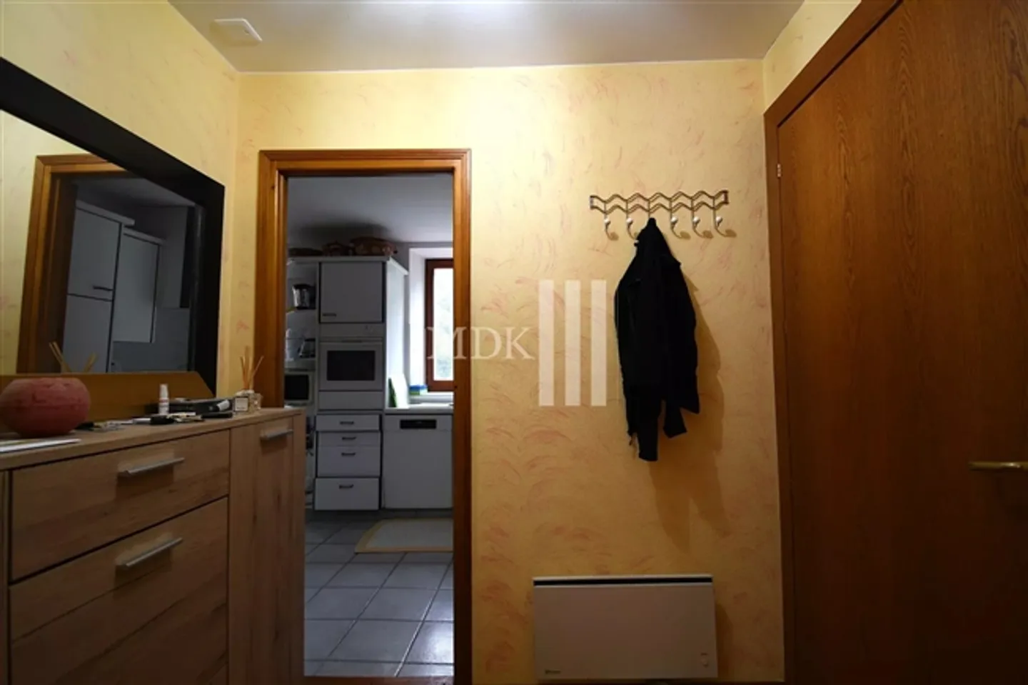 4.0-Room Semi-Detached House for Rent in Evionnaz - Photo 3 of 9