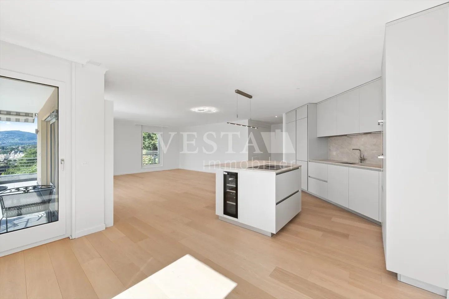 Wohnung kaufen - Foto 3 von 11