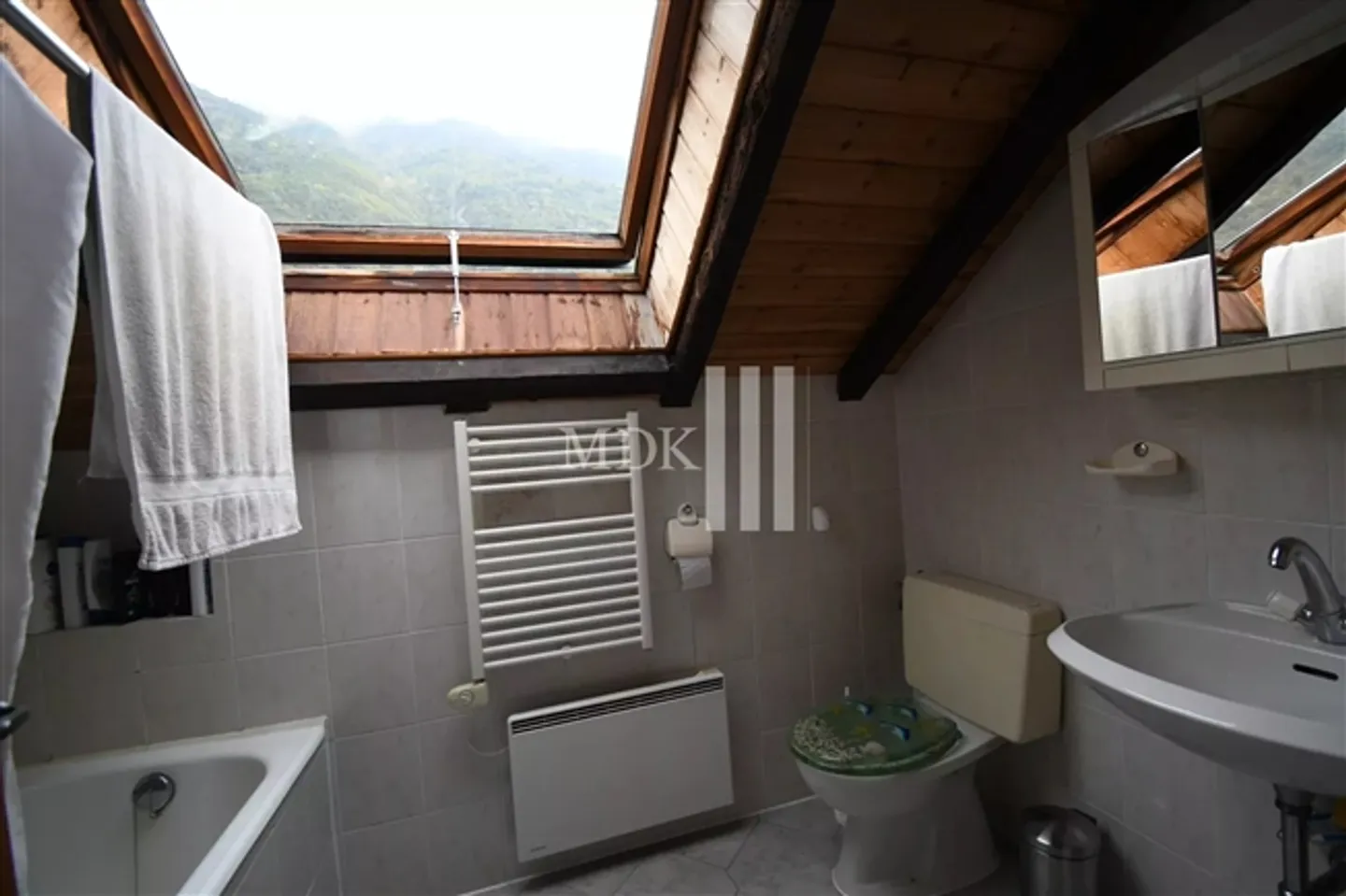 4.0-Room Semi-Detached House for Rent in Evionnaz - Photo 8 of 9