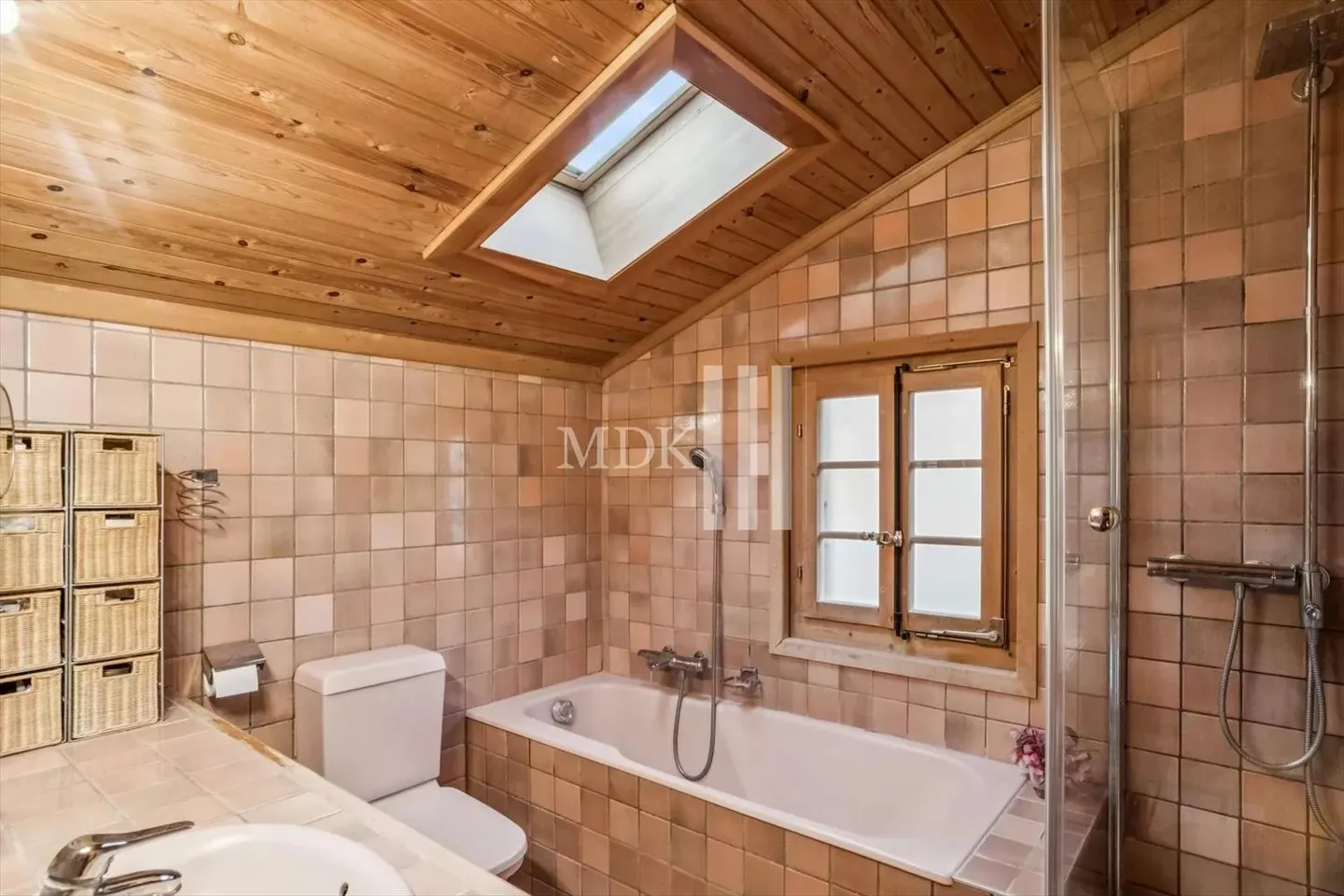 Chalet 5.5 rooms - Photo 9 of 13