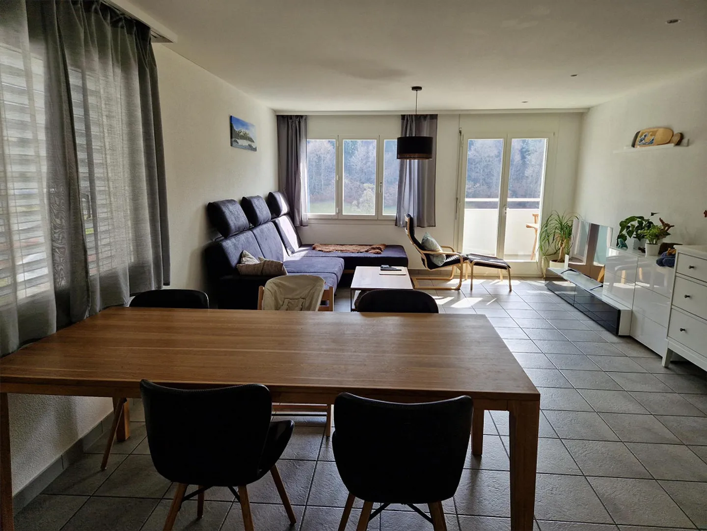 Helle Wohnung mit Bergblick - Foto 3 von 11