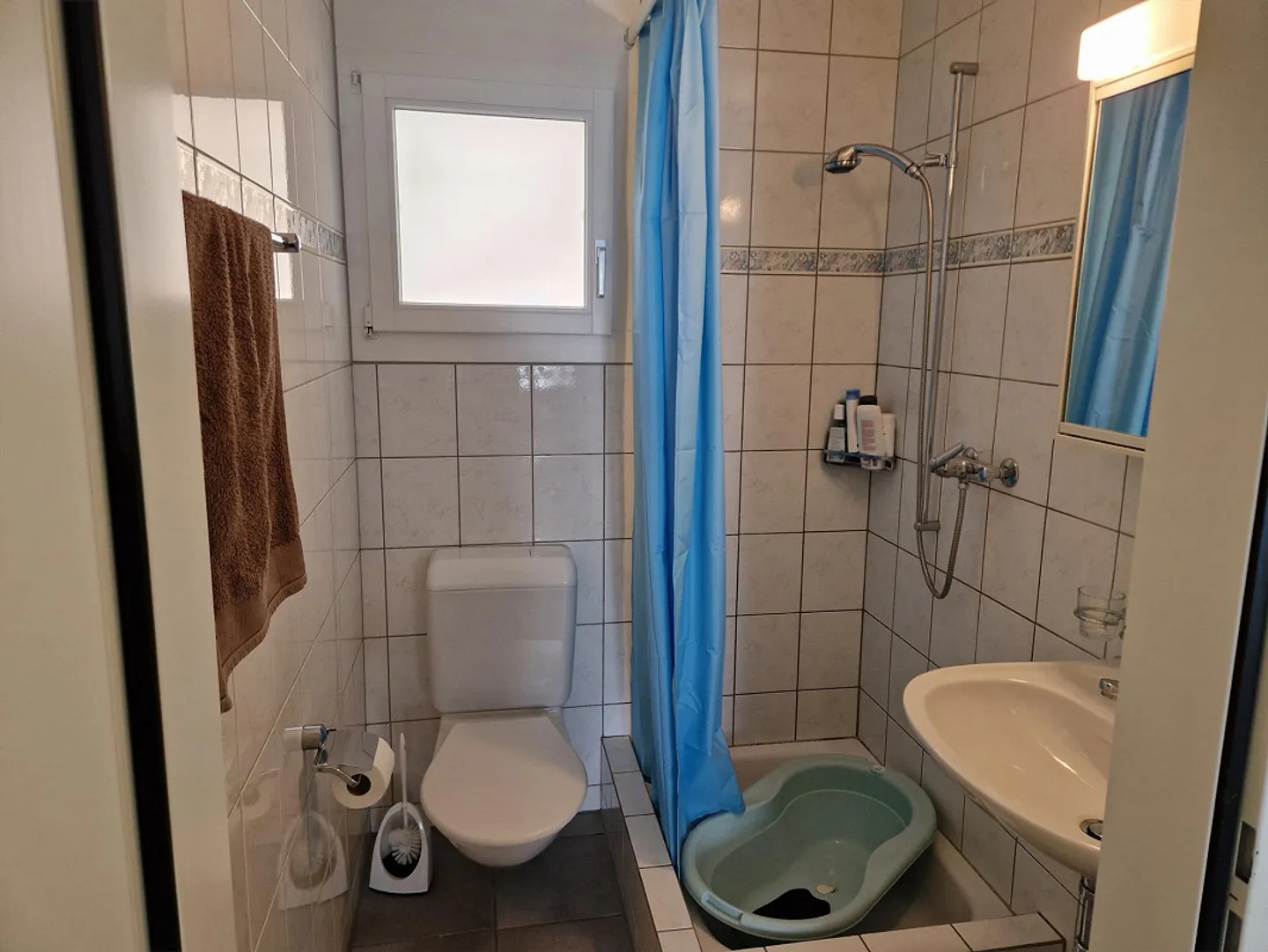 Helle Wohnung mit Bergblick - Foto 9 von 11