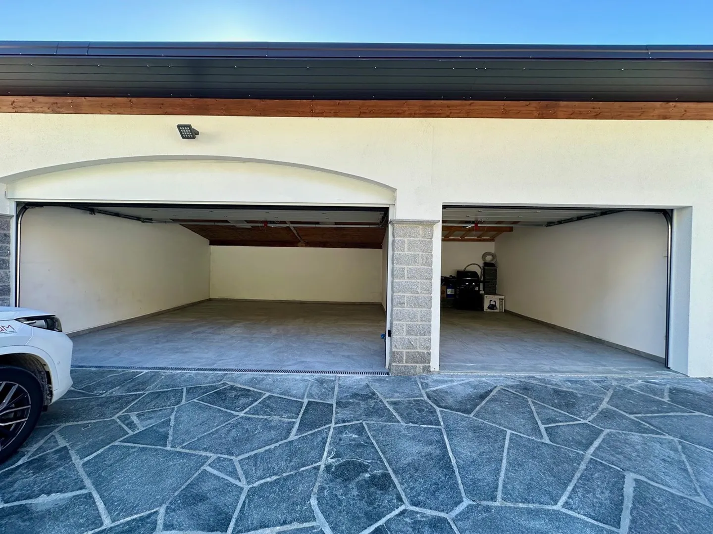 Exclusive villa in Riviera, just 10 minutes from Bellinzona - Photo 6 of 15