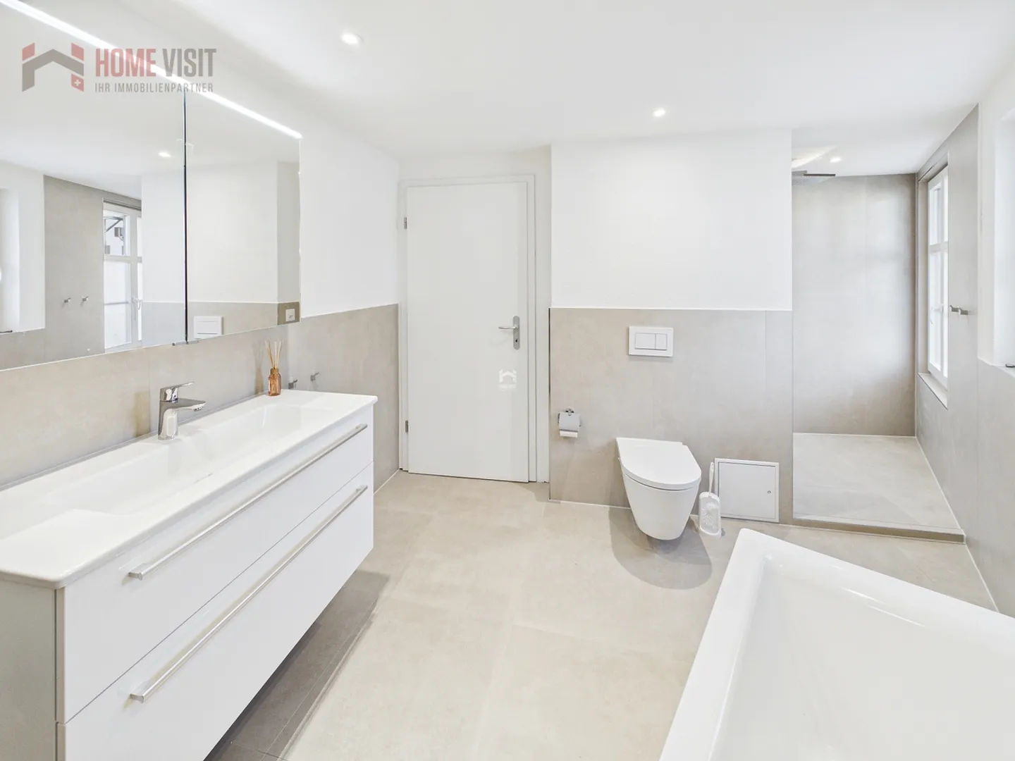 Charming 2.5-Room Apartment - Photo 7 of 10