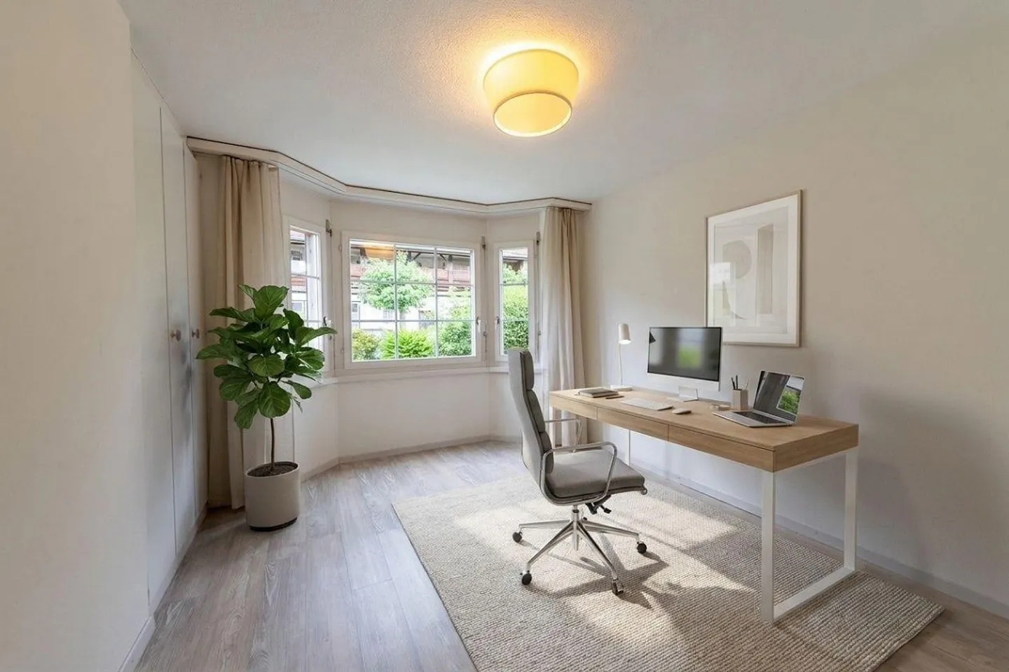 Appartement attrayant au rez-de-chaussée avec cheminée et beaucoup d'espace de rangement - Photo 11 sur 13