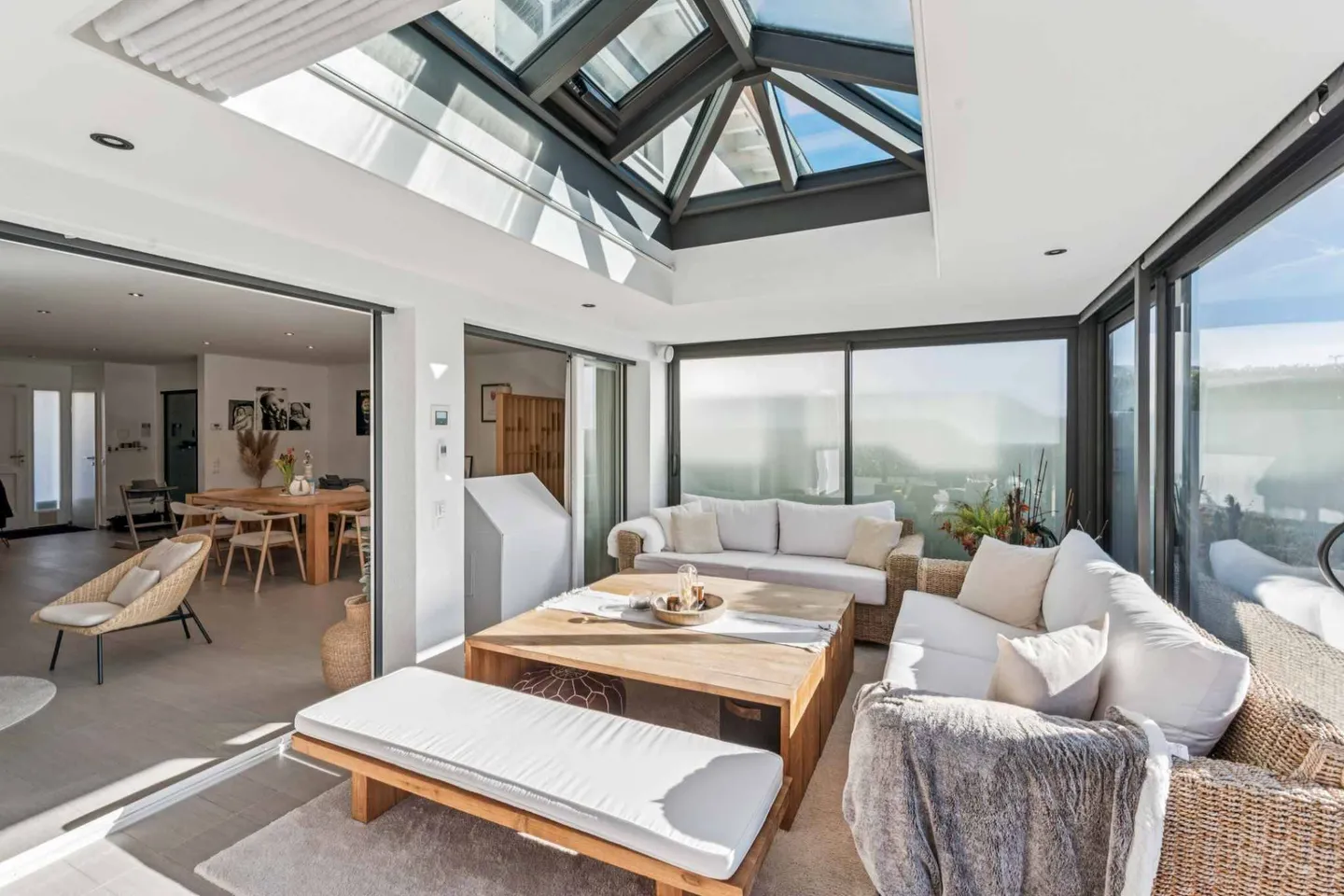 Charmante Maison Familiale avec Jardin - Photo 5 sur 13