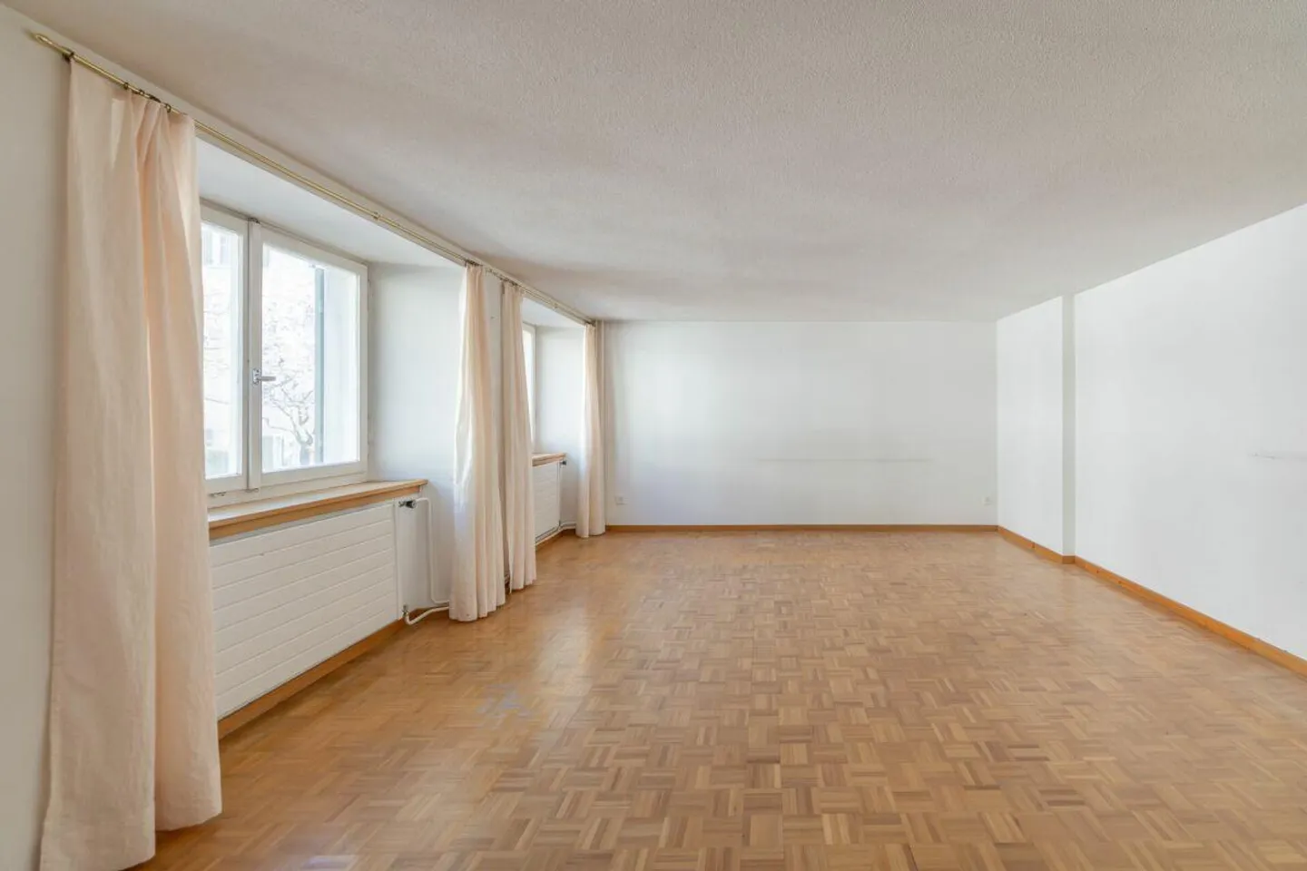 Charmantes Familienhaus in Glarus - Foto 4 von 16