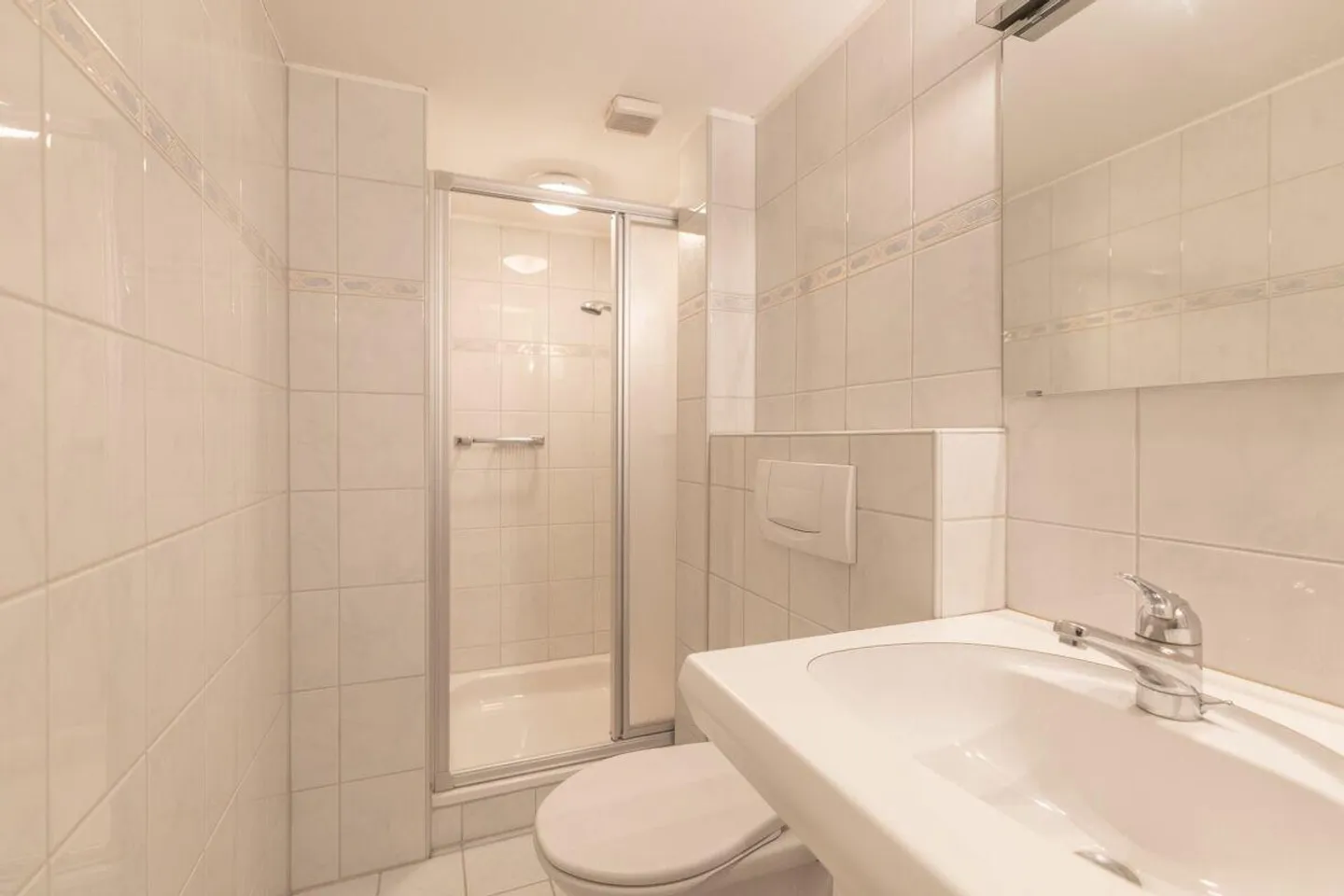 Charmantes Familienhaus in Glarus - Foto 12 von 16