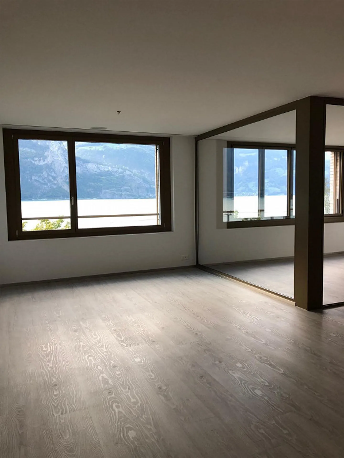 Attractive 4.5 Room Apartment 4th Floor - Photo 3 of 15