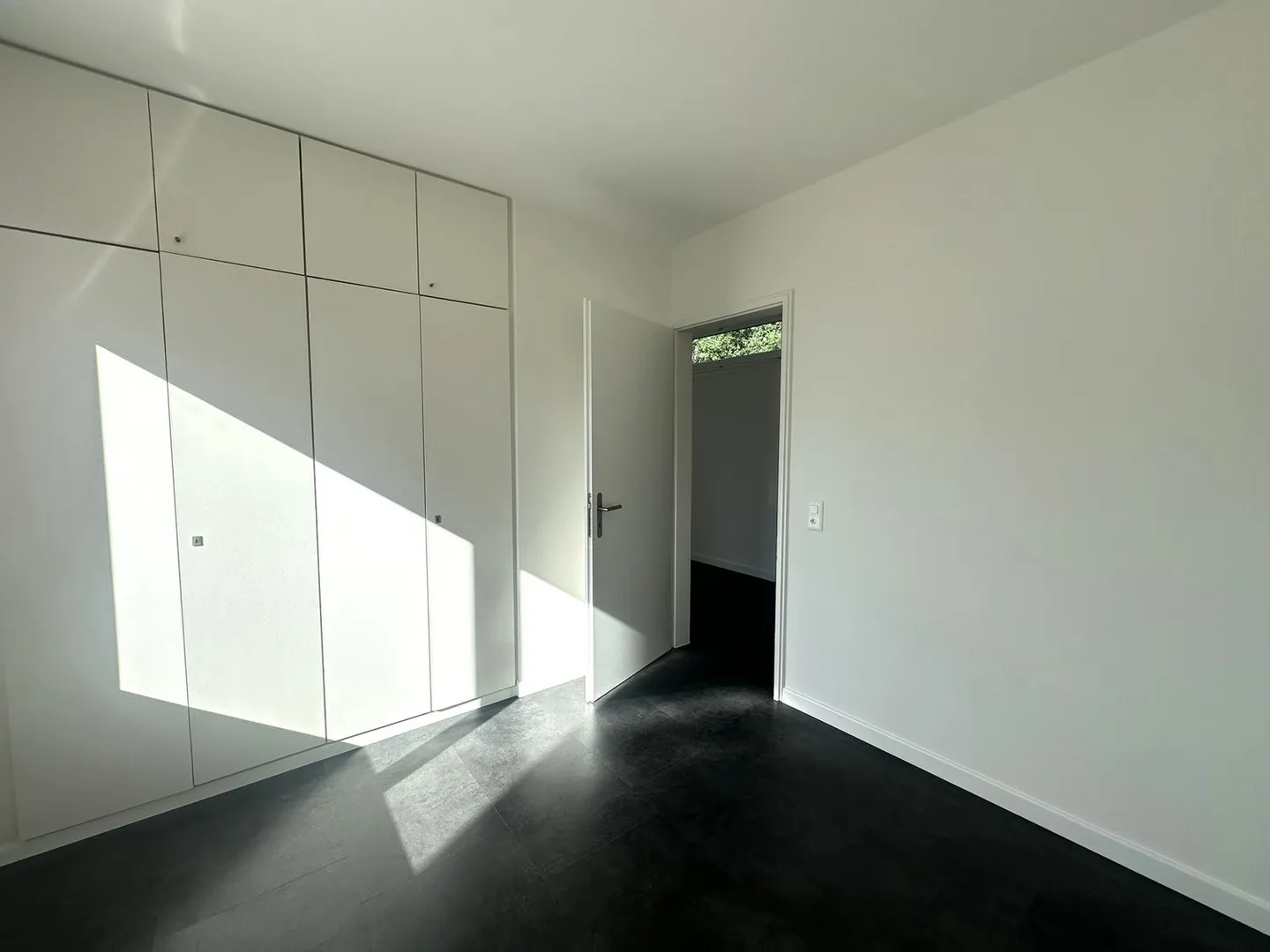 3 ½ pièces avec vue sur le lac à Muralto - Photo 13 sur 21