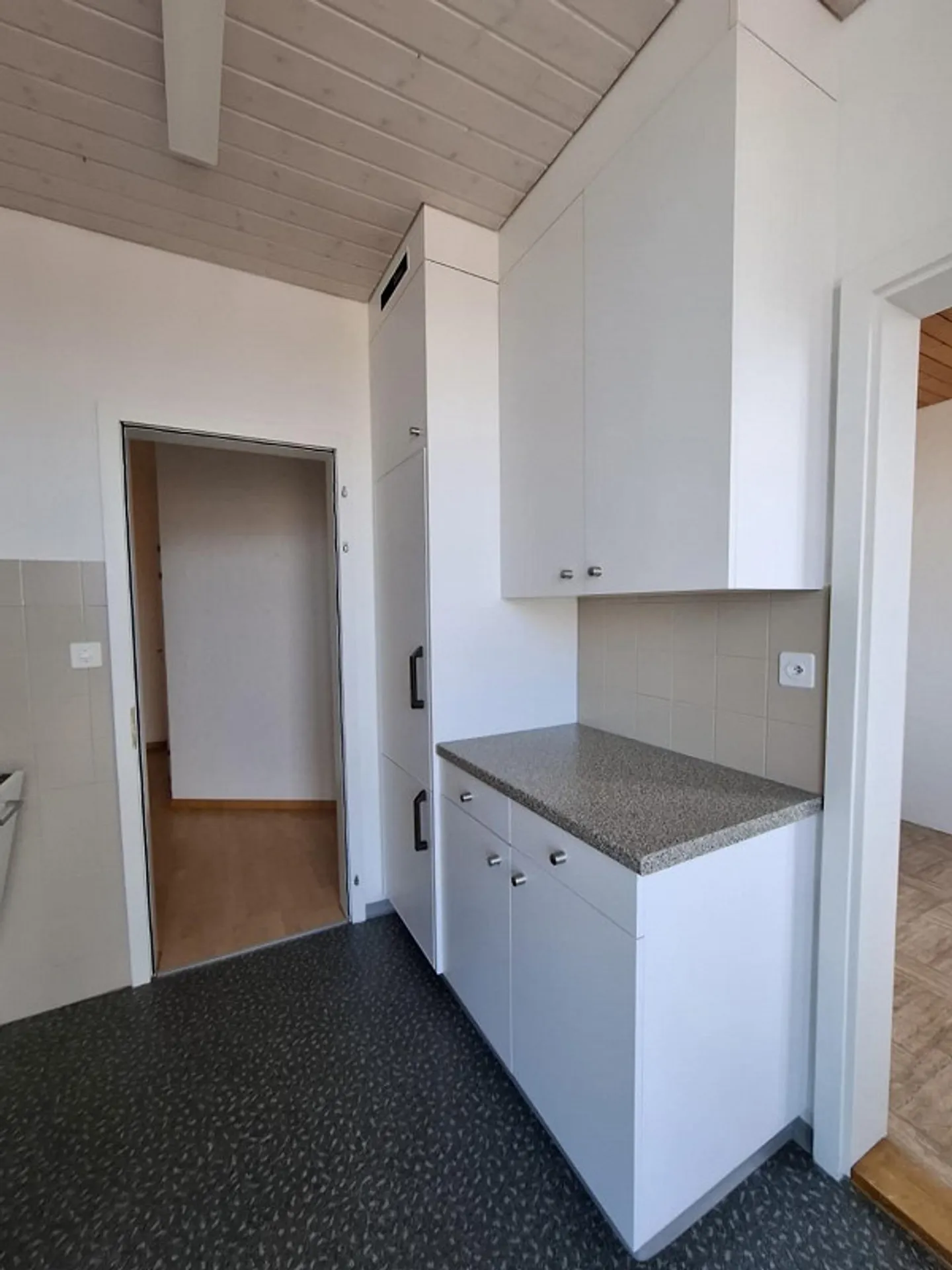 Appartement au rez-de-chaussée de 2 1/2 pièces - Photo 9 sur 13