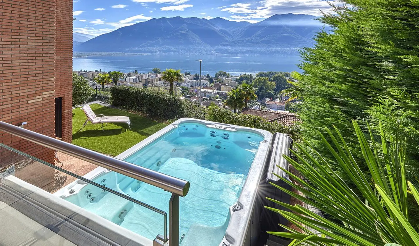 Vivere con vista panoramica sul Lago Maggiore - Seconda casa - Foto 8 di 9