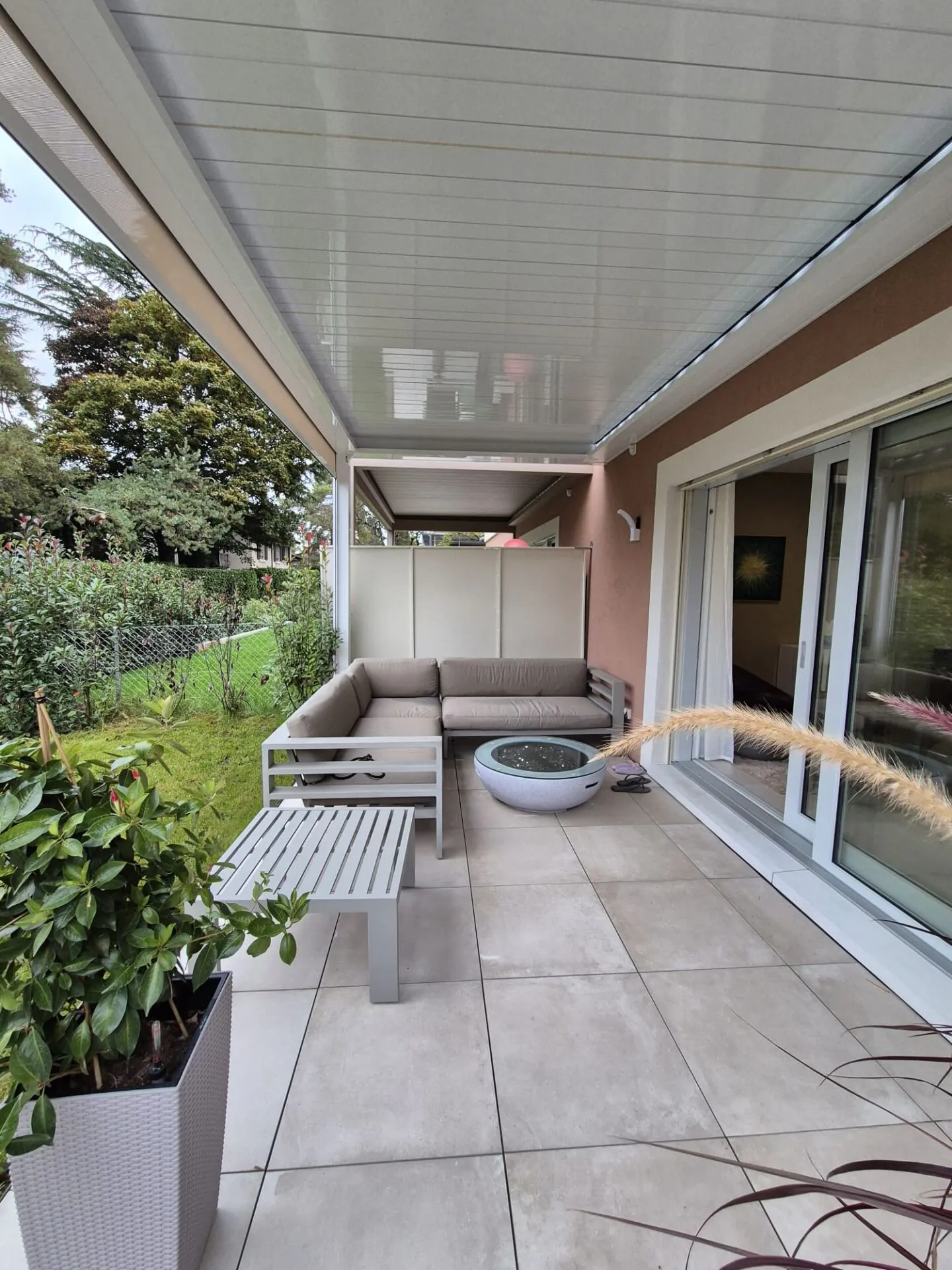 Appartamento moderno con giardino privato - Thônex - Foto 1 di 11