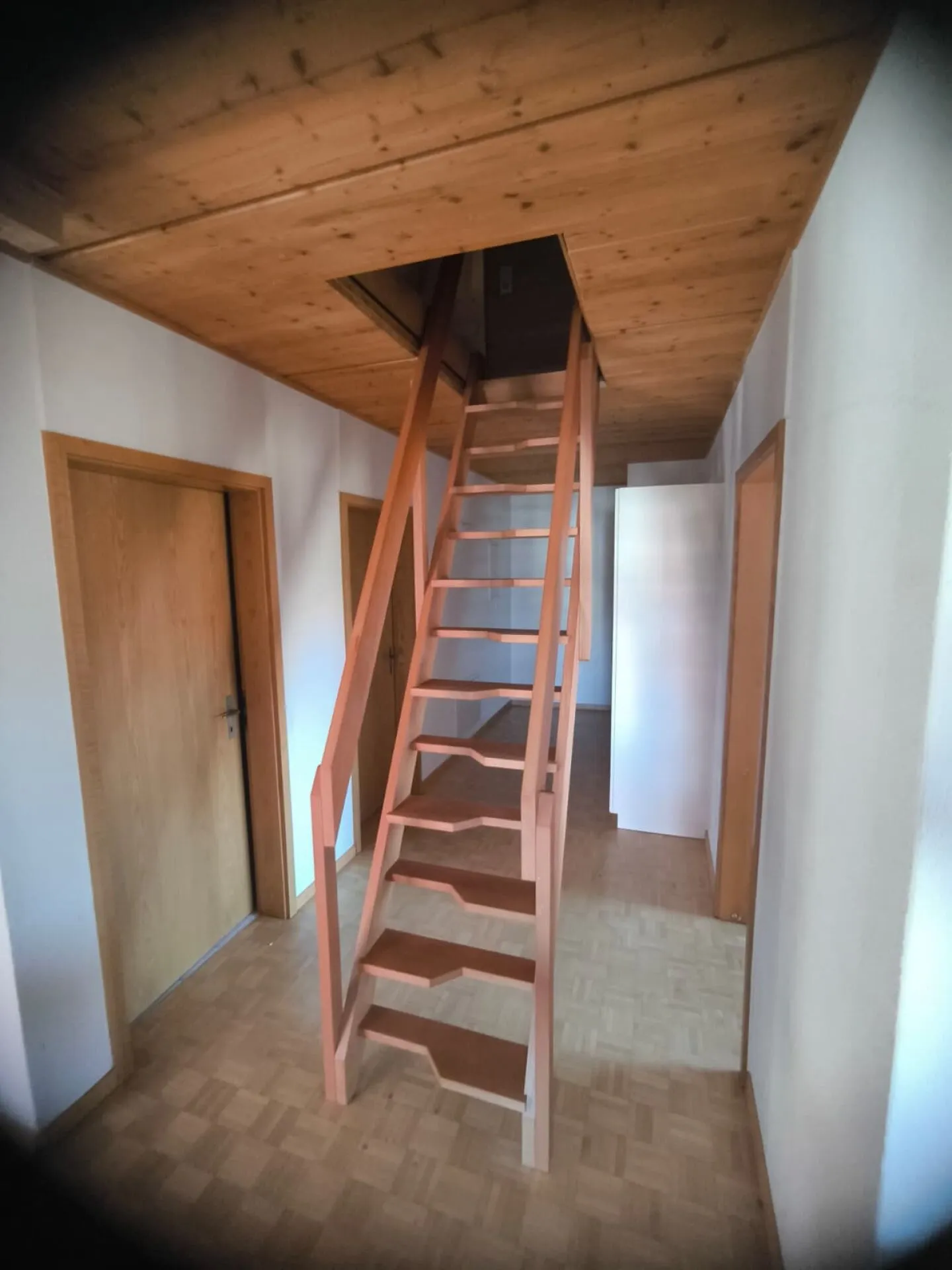 Grand appartement de 4,5 pièces avec galerie supplémentaire - Photo 17 sur 22