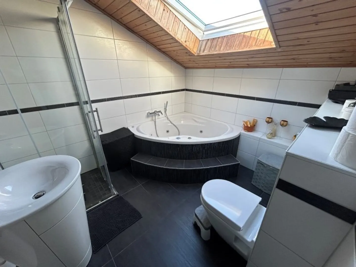 Charmant Appartement Duplex - Photo 8 sur 13