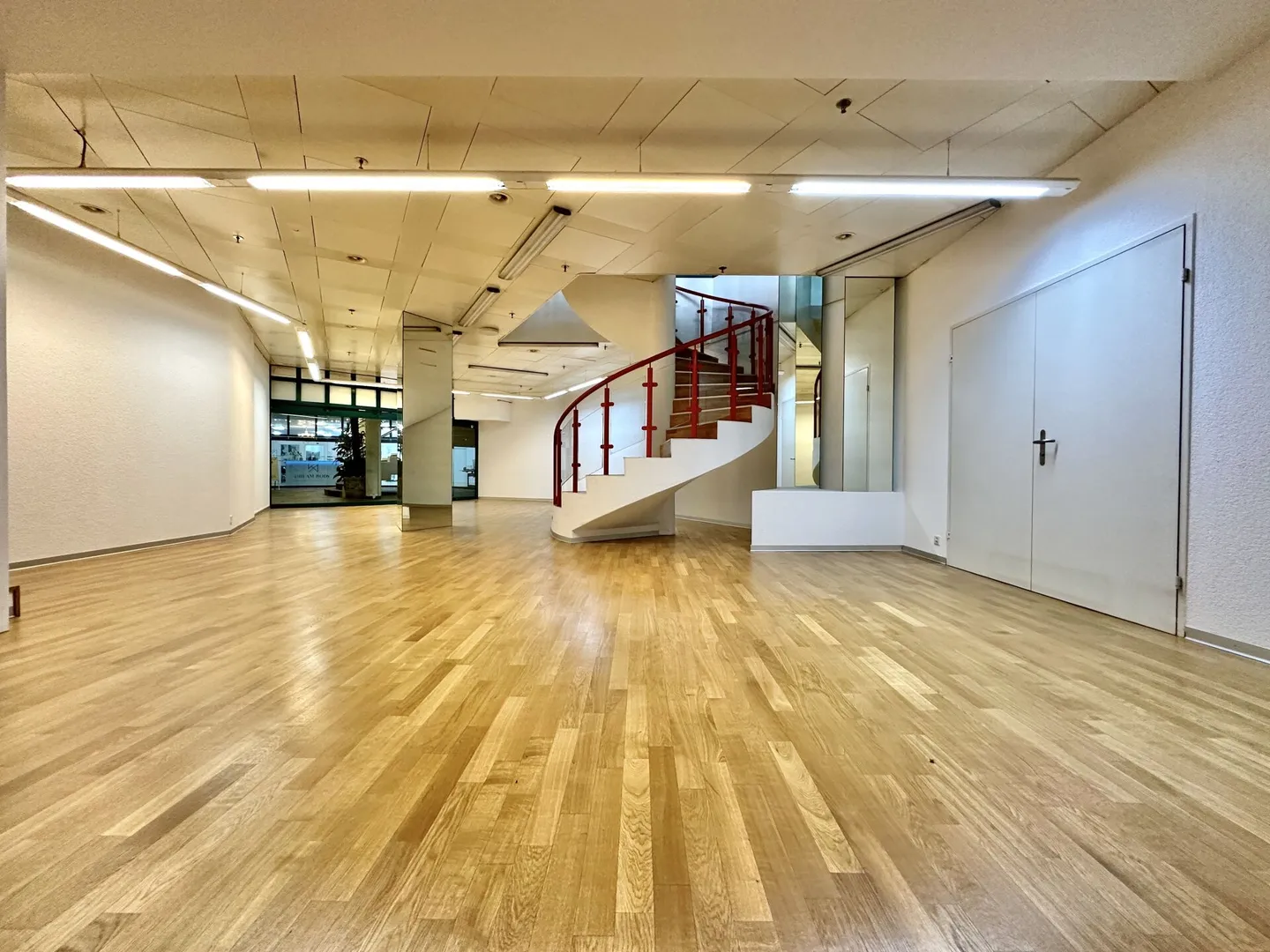 Spazio commerciale in affitto nel cuore di Olten - Foto 7 di 8