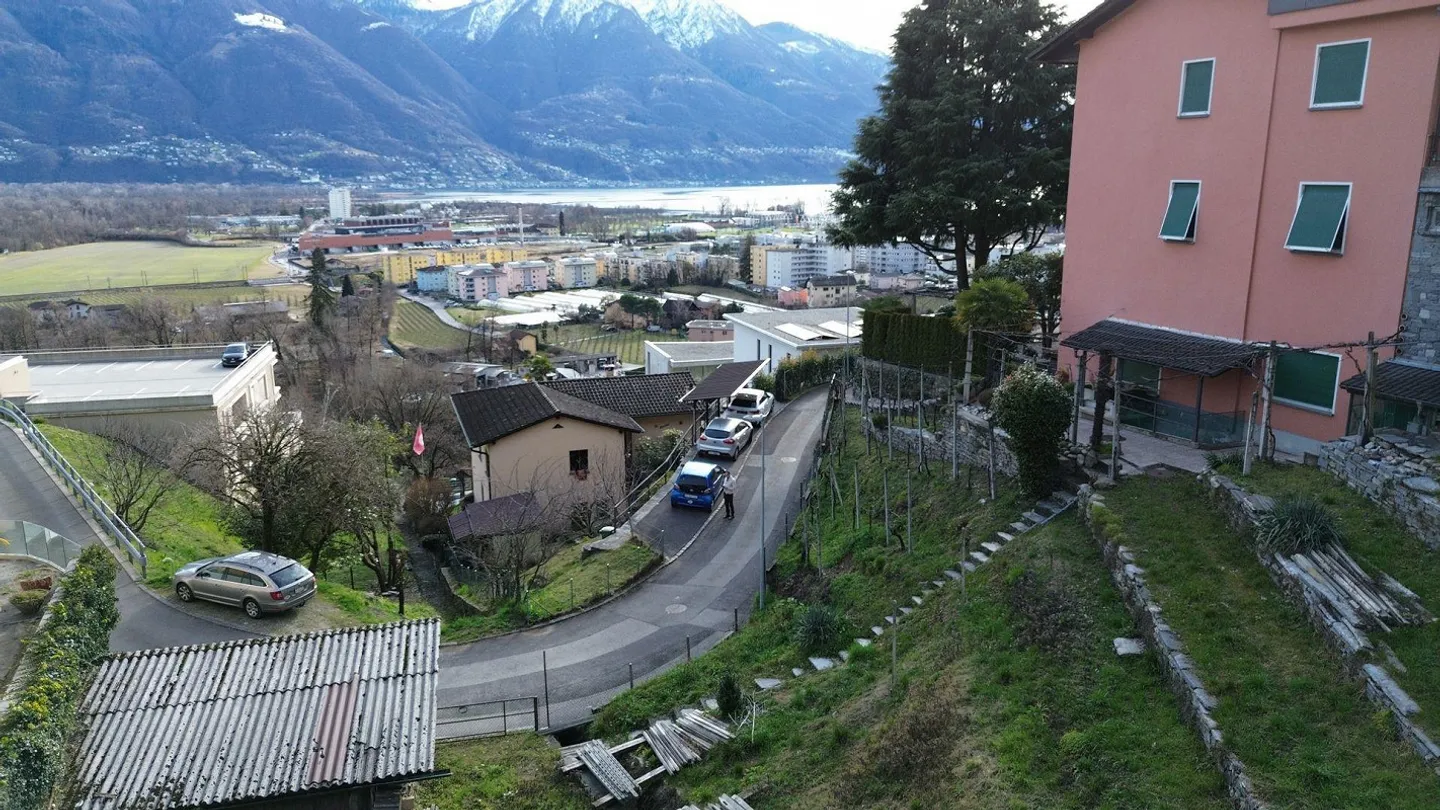 Deux terrains constructibles avec vue sur le lac à Gordola - rare opportunité avec projet approuvé (LPT) - Photo 11 sur 11