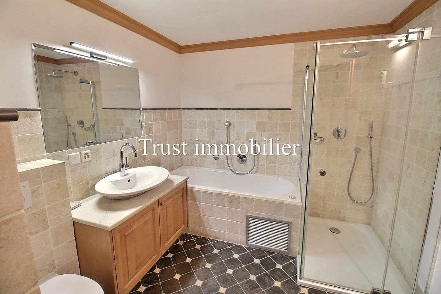 Appartamento in vendita - Foto 24 di 26