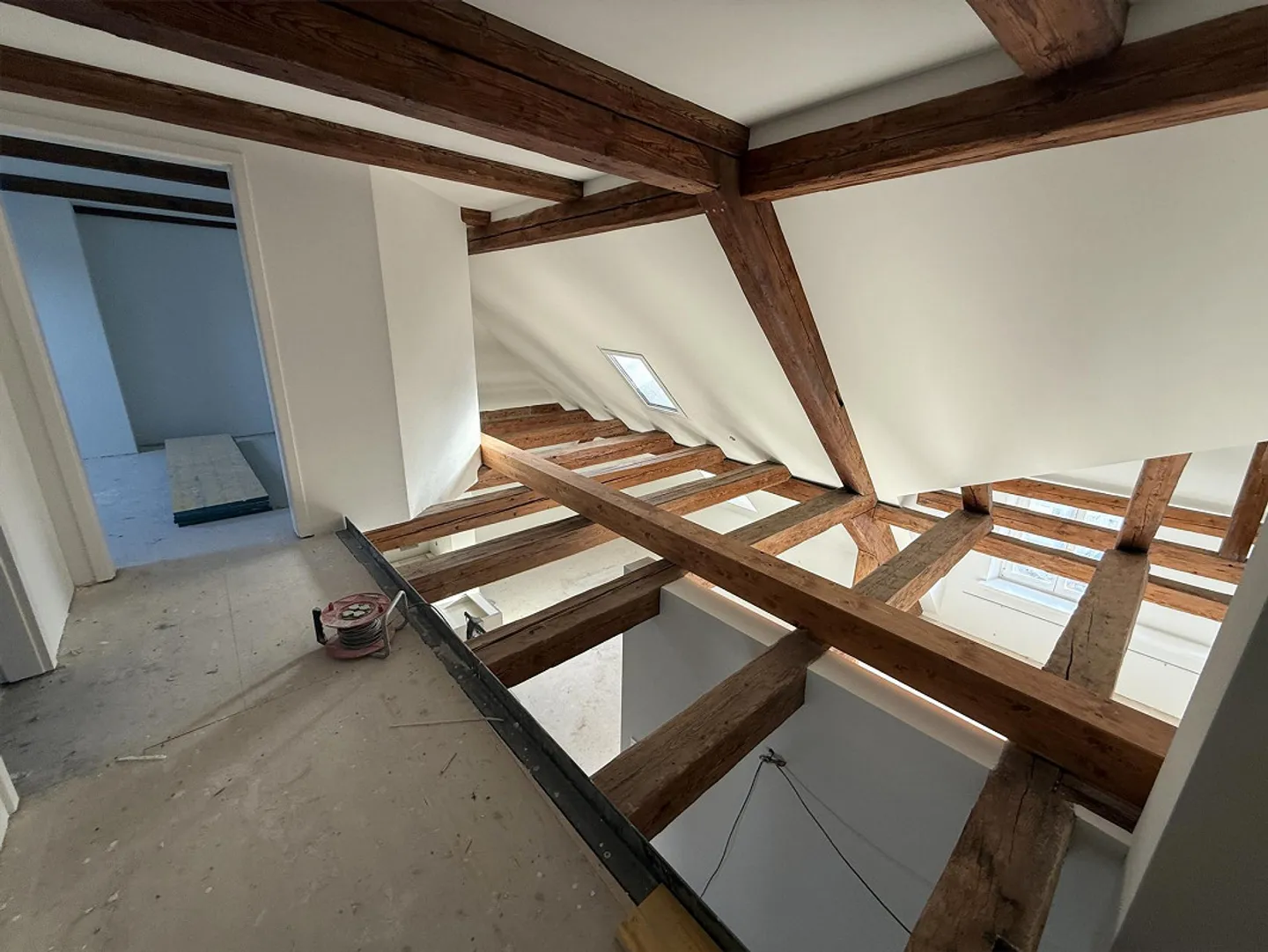 Ampio e accogliente appartamento duplex di 4,5 stanze (prima locazione) - Foto 5 di 12