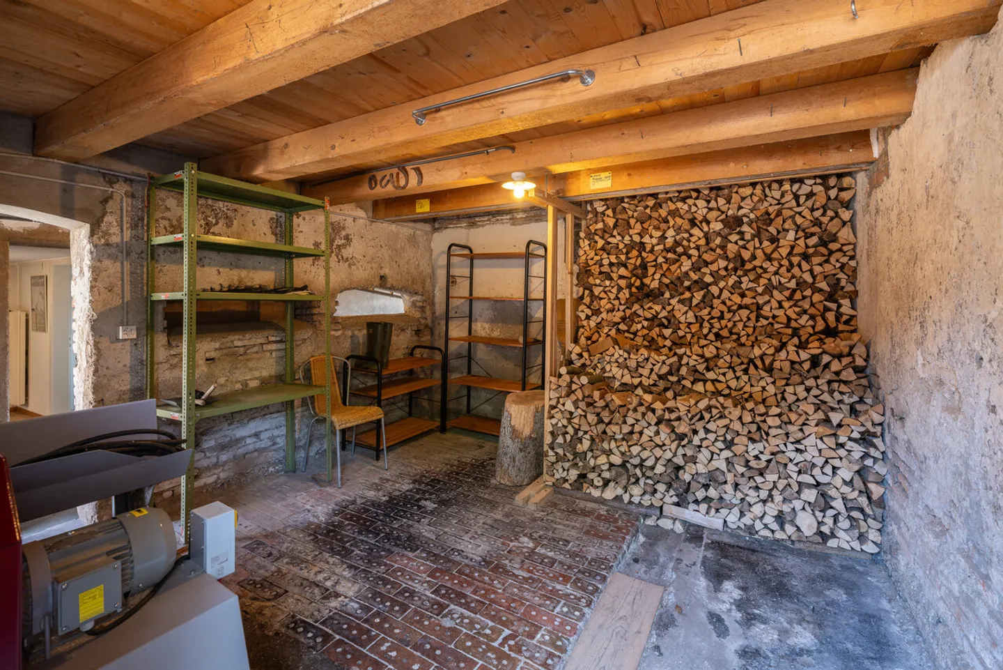 Charmantes historisches Haus mit Bauland - Foto 7 von 17
