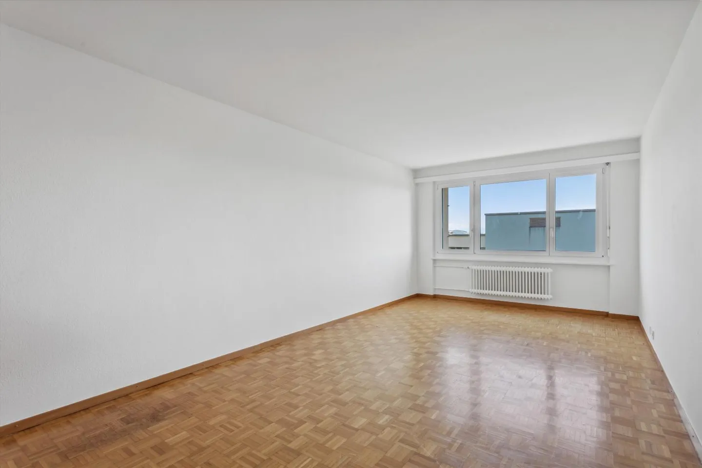Appartement lumineux près des commodités - Photo 2 sur 9