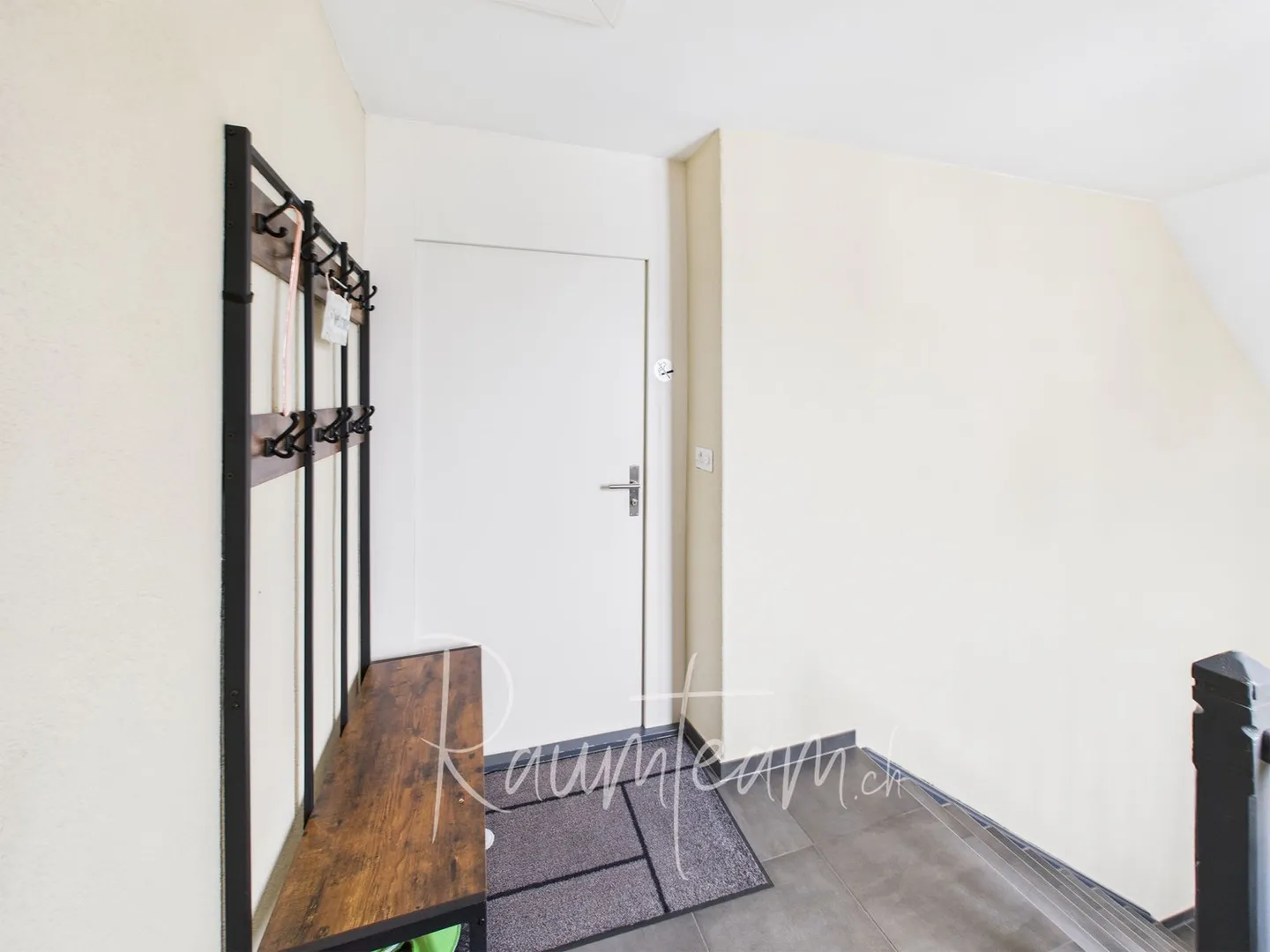 Well-maintained multi-family house with 3 apartments in Kreuzlingen - Photo 8 of 15