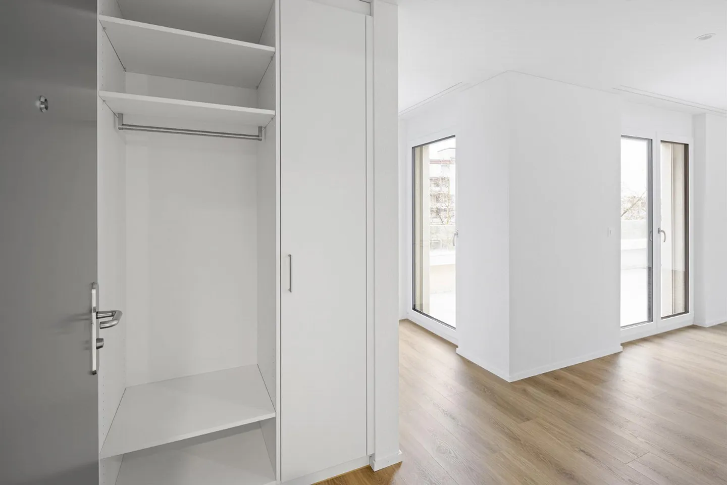 Moderne Attikawohnung in Zürich - Foto 2 von 15