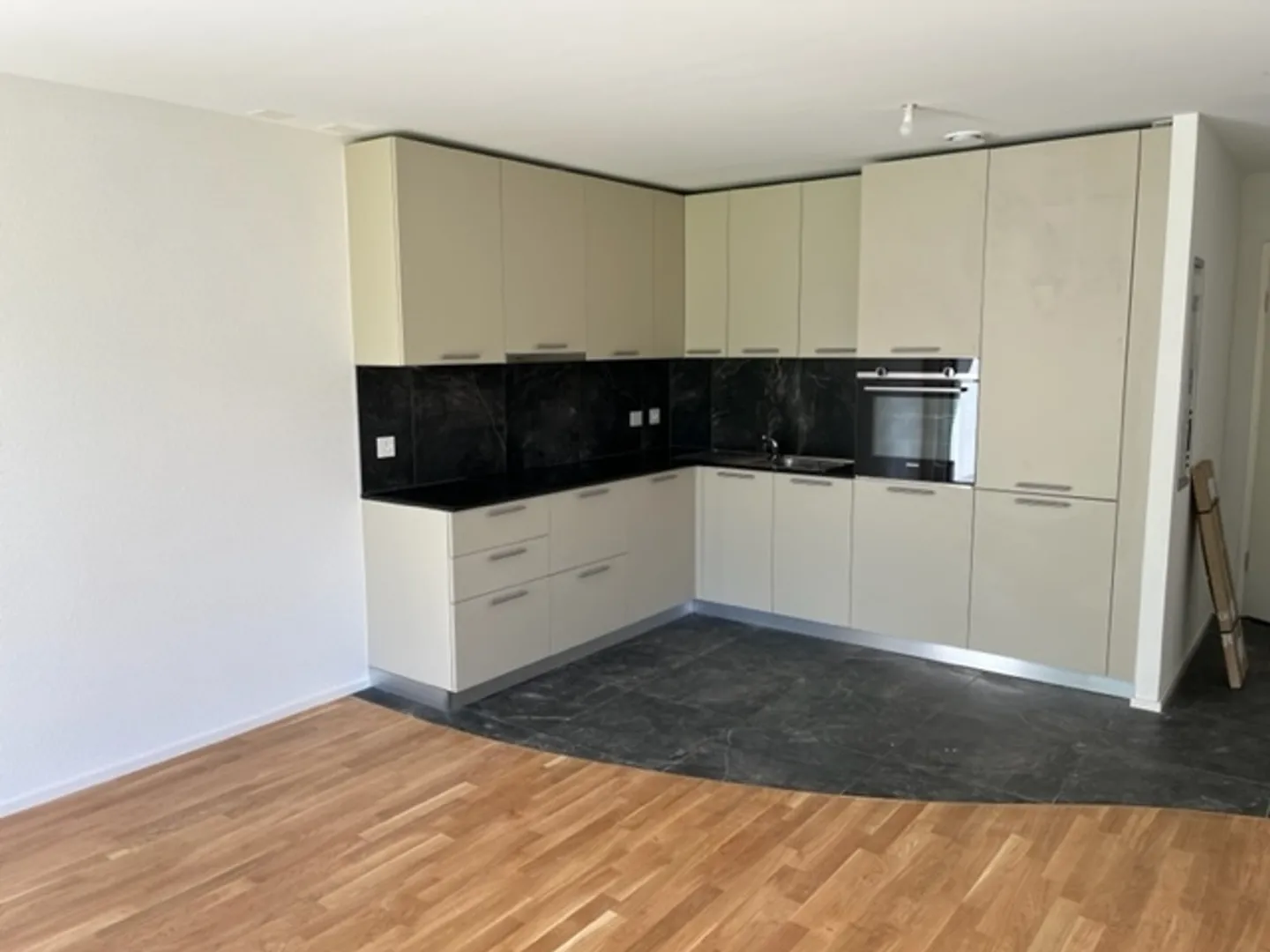 Magnifico appartamento di 2,5 locali - Foto 2 di 5