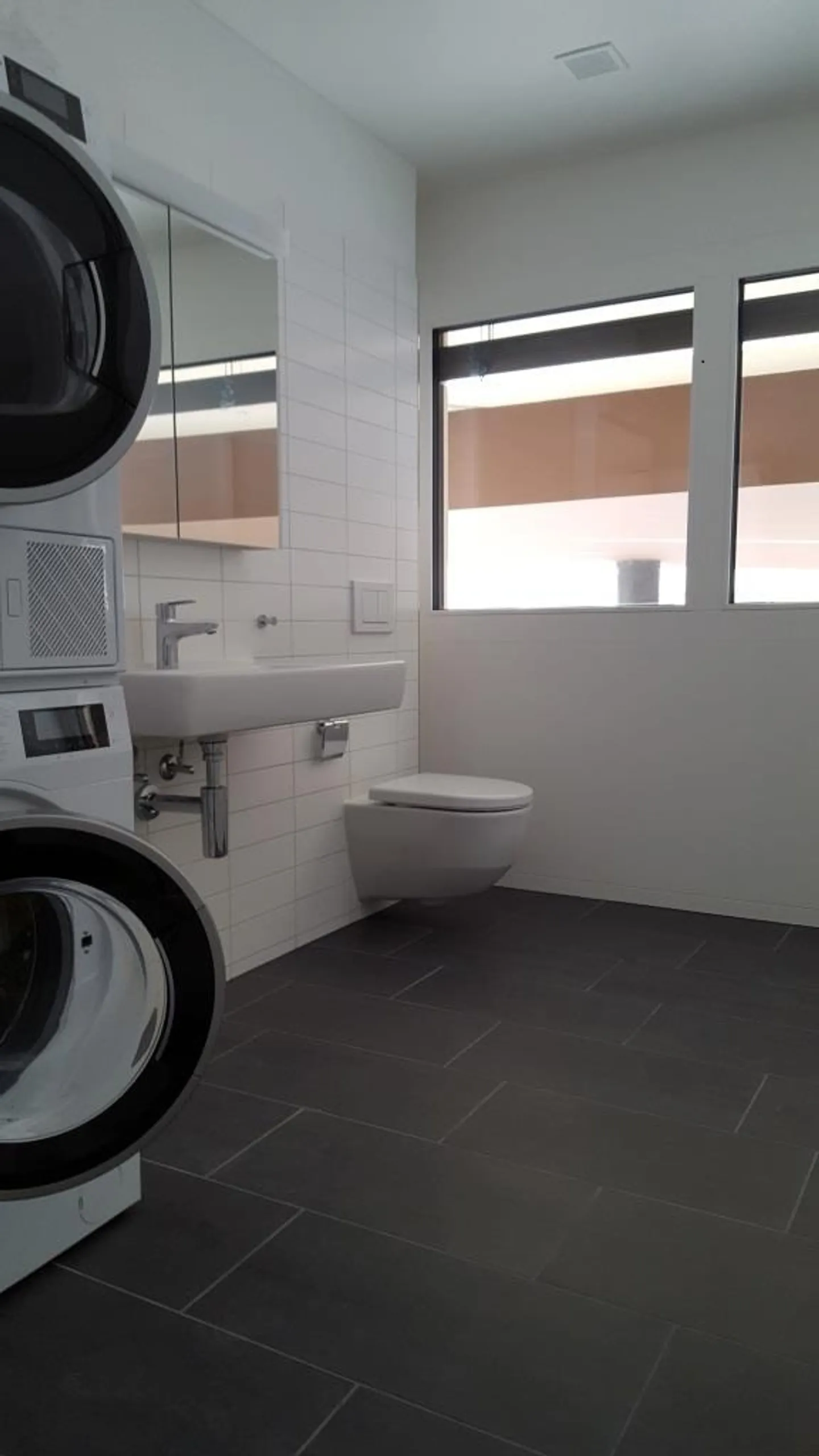 Modernes Apartment mit Terrasse - Foto 6 von 8