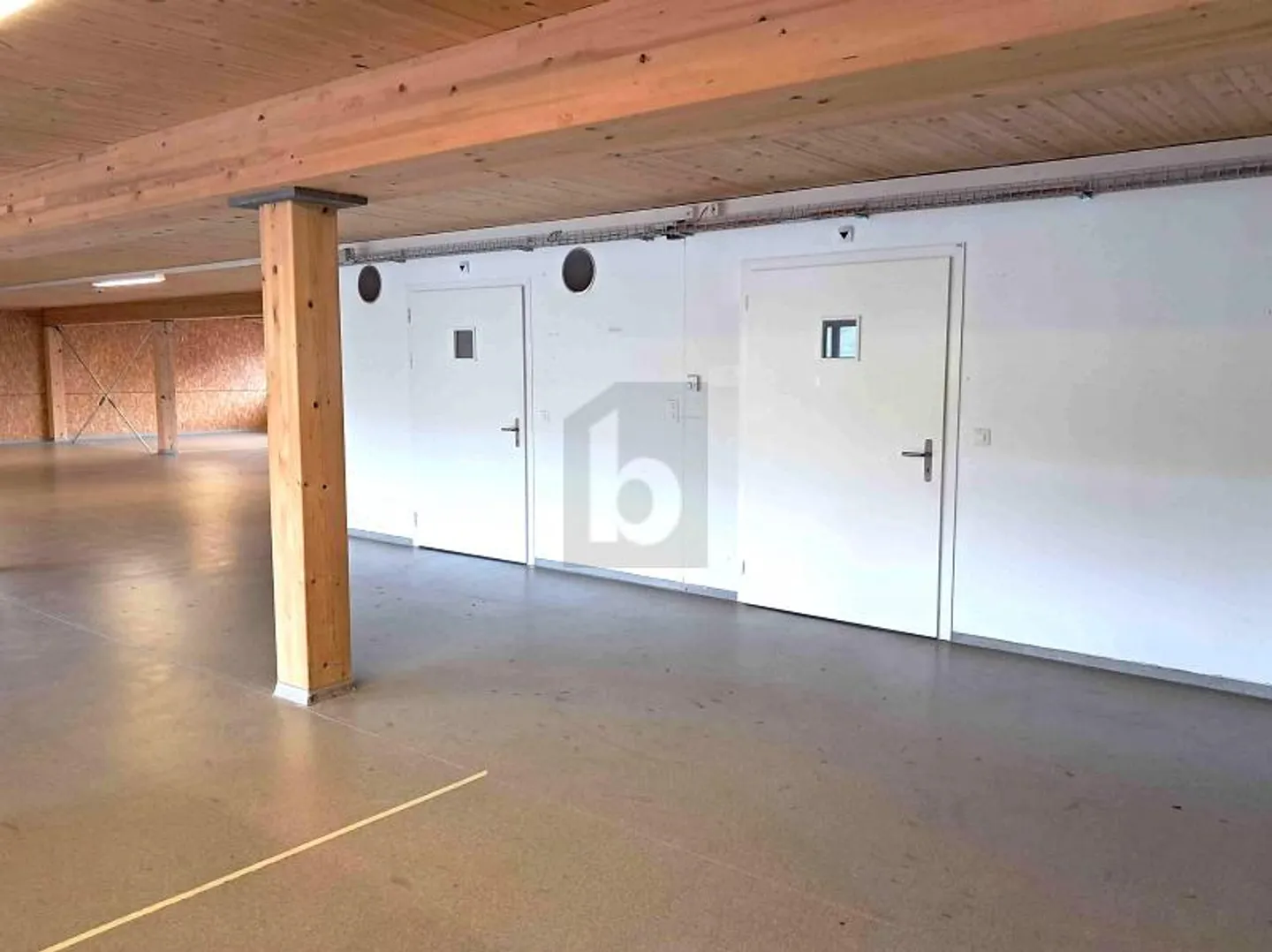 Edificio ad uso misto in affitto - Foto 5 di 6